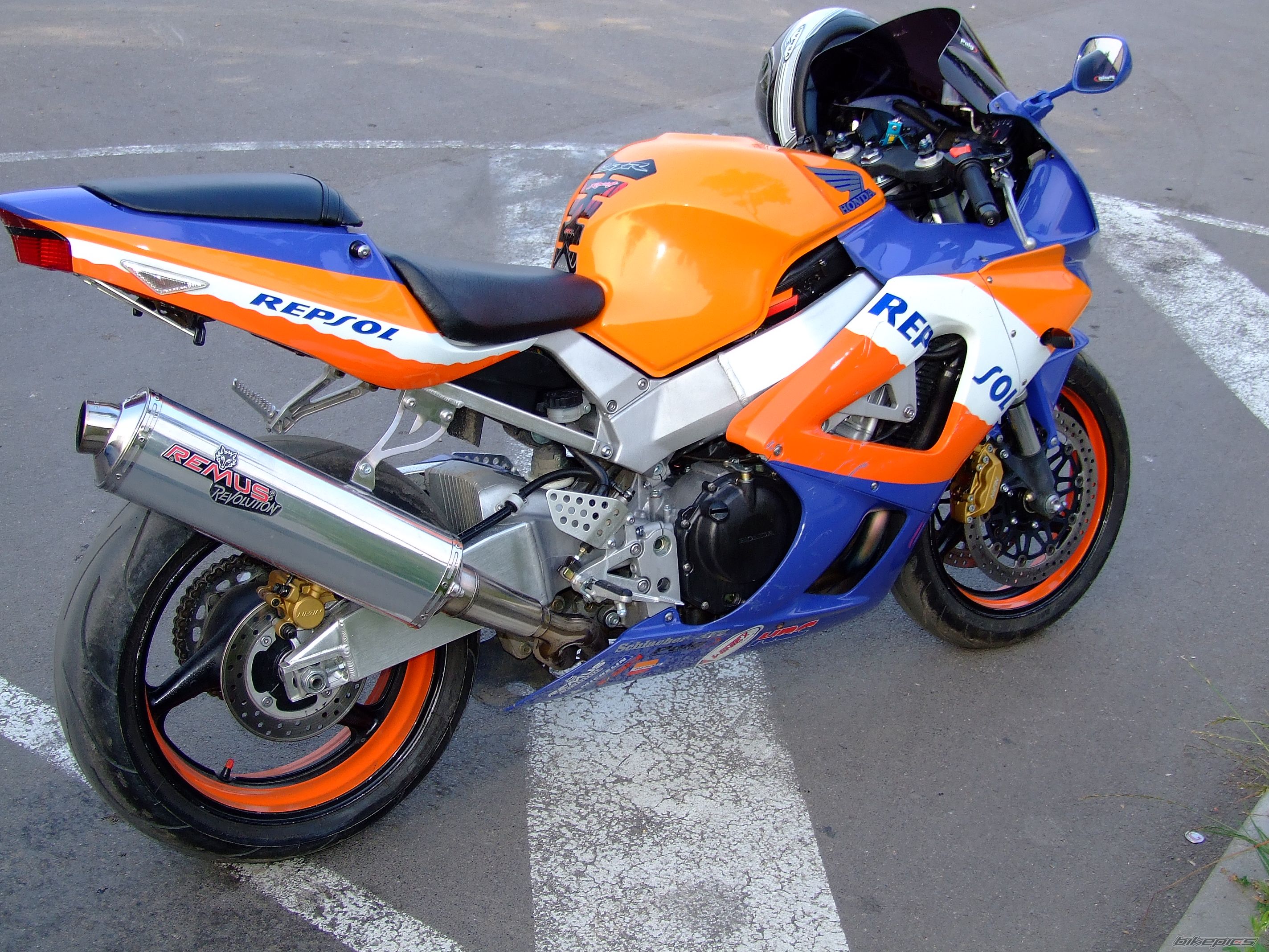 Bike Photo 1588743
