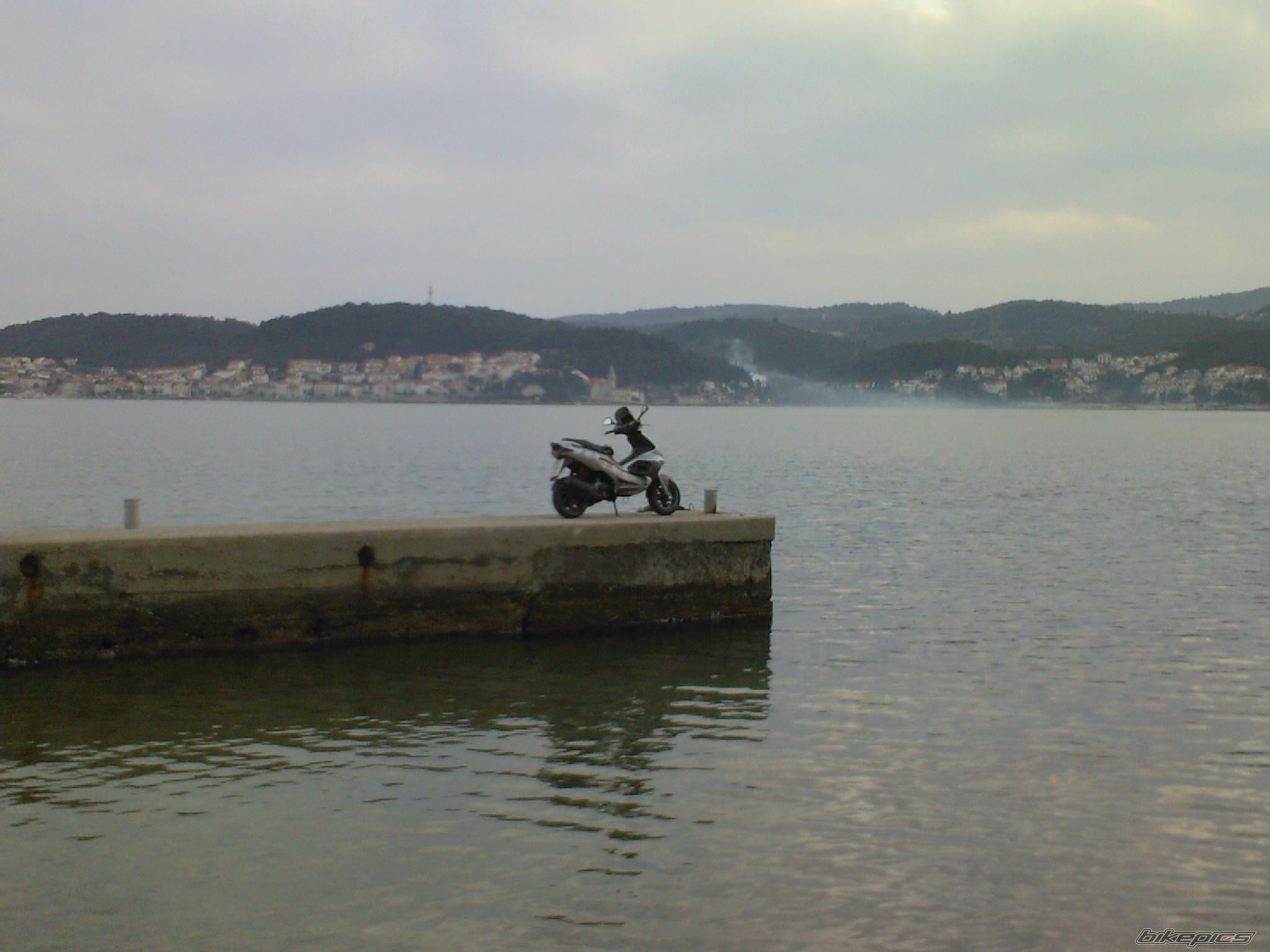 Photo 1588750