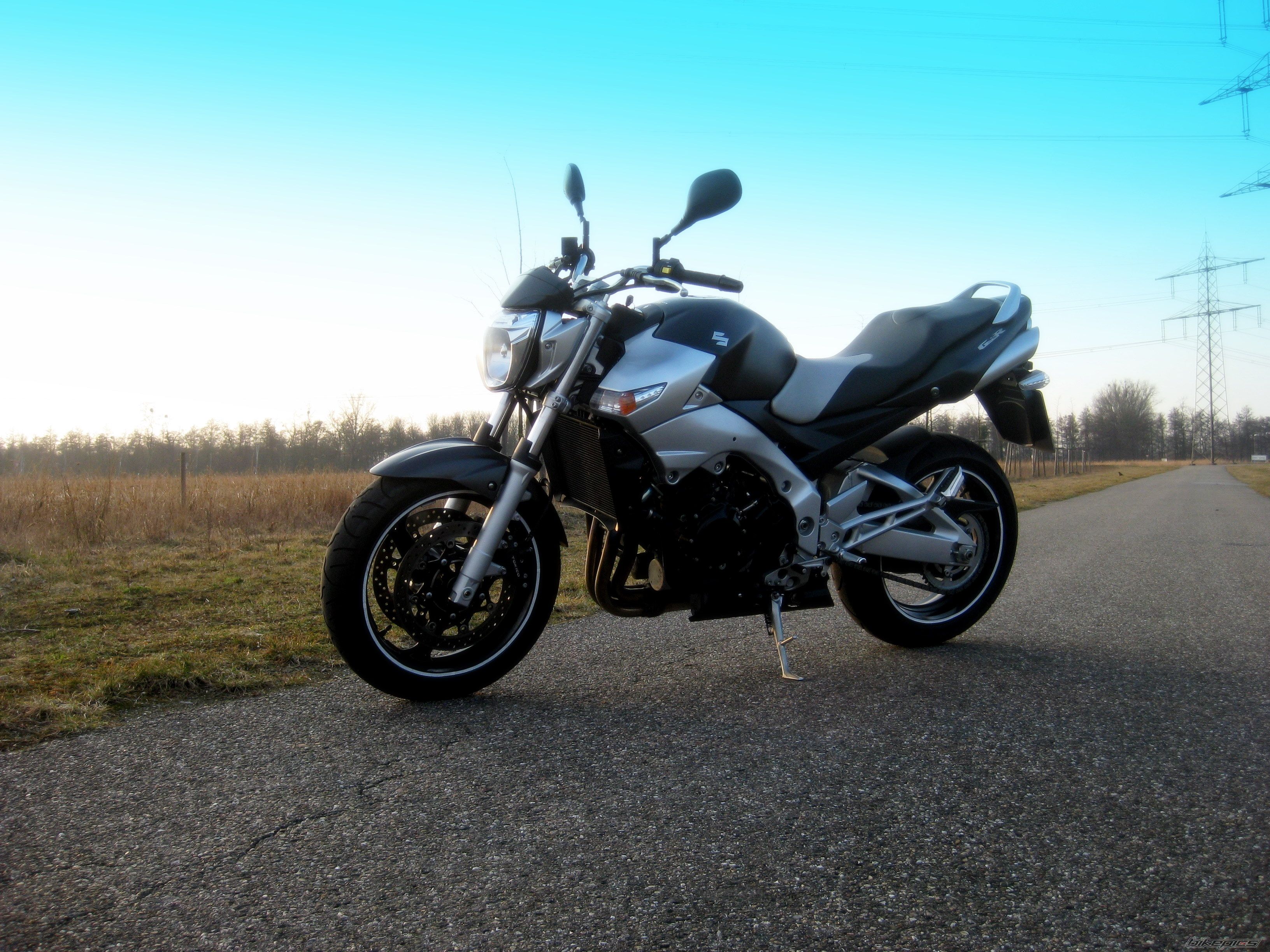 Bike Photo 1588760