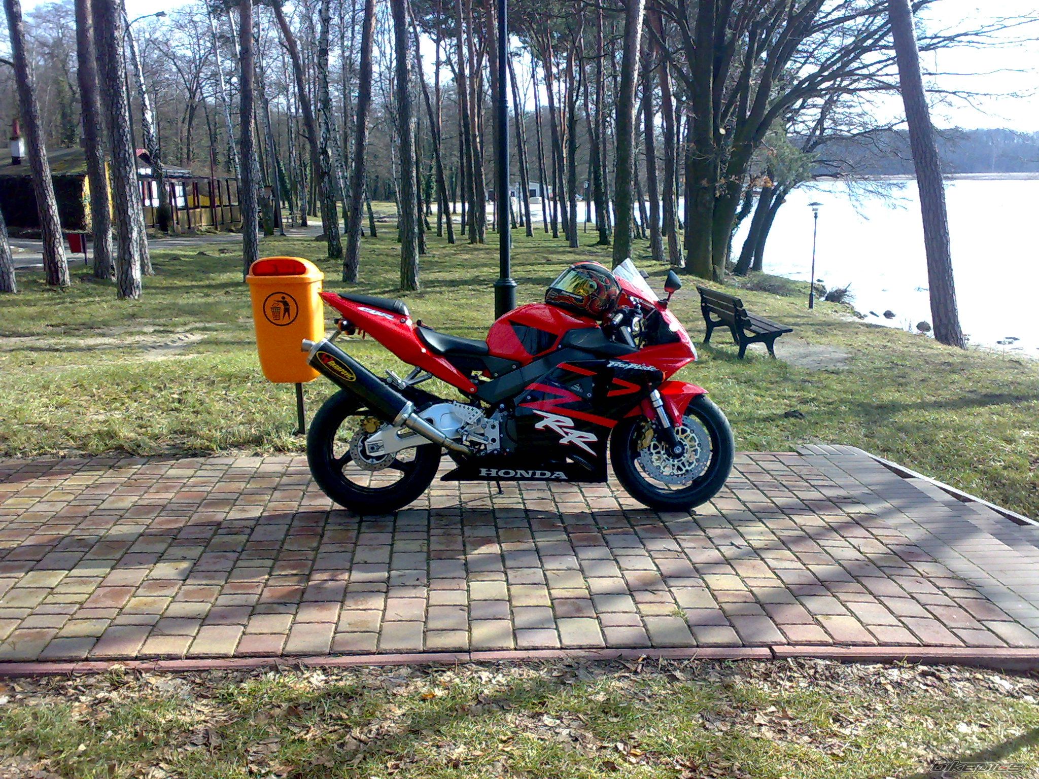 Photo 1588782