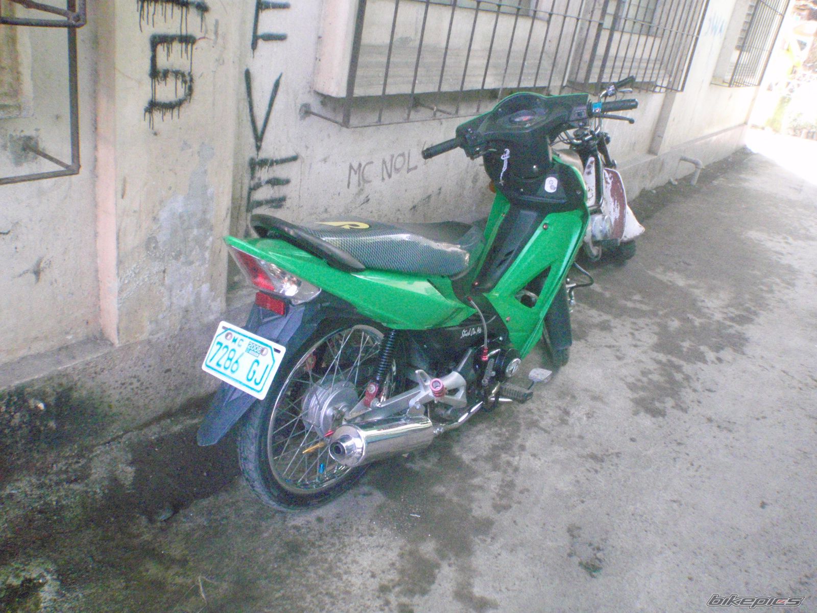 Bike Photo 1588870