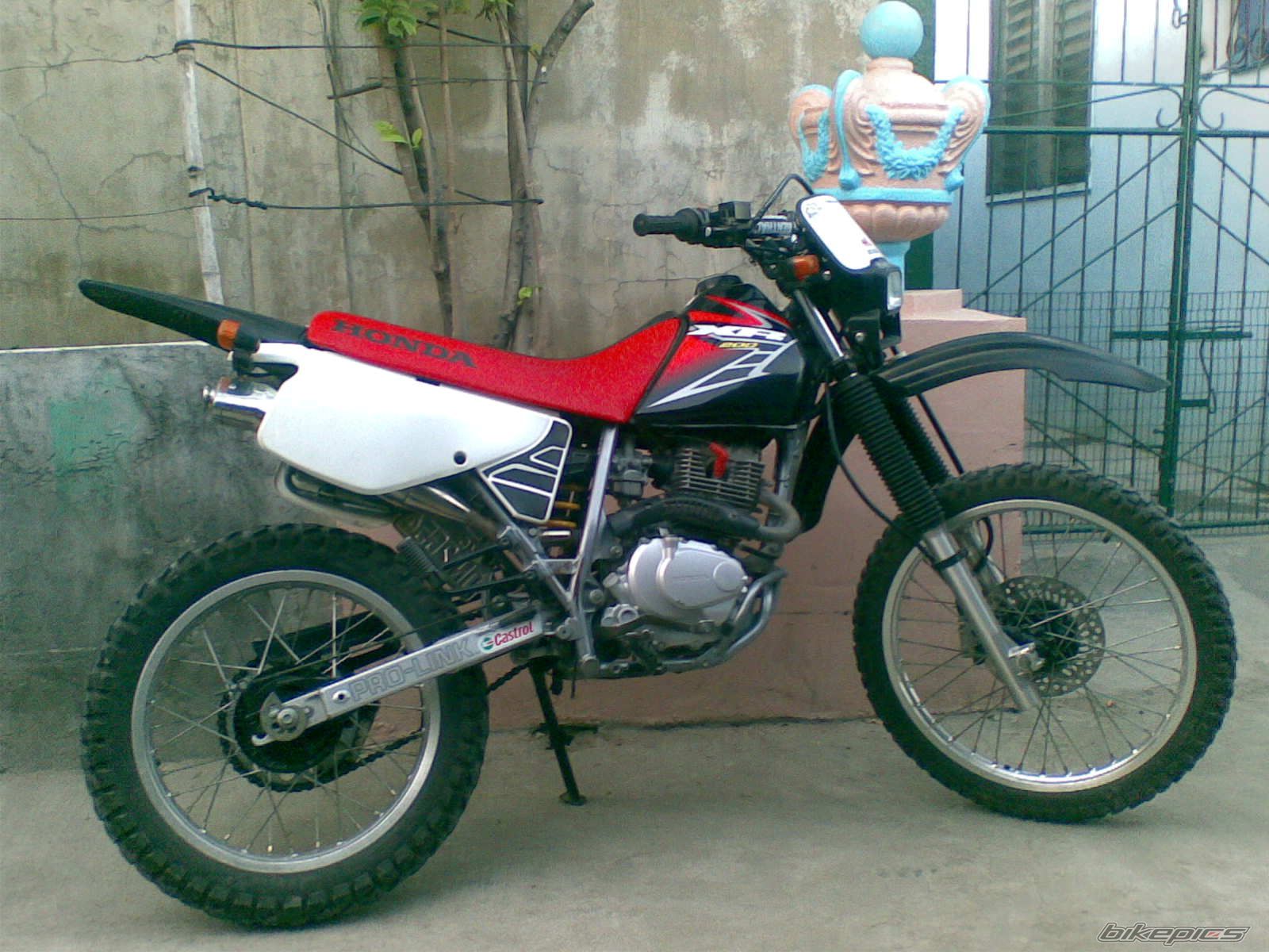 Photo 1589098