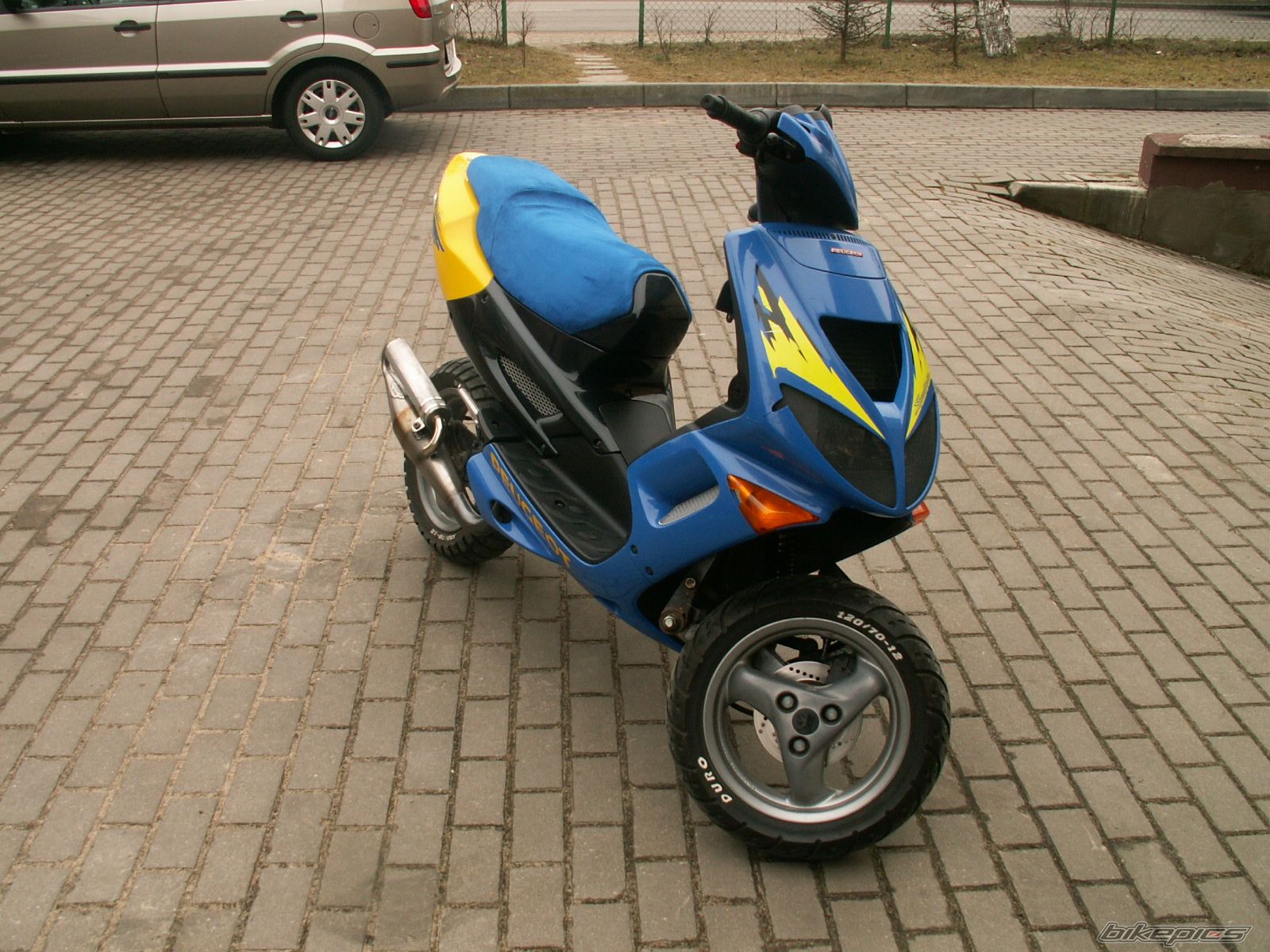 Bike Photo 1589186