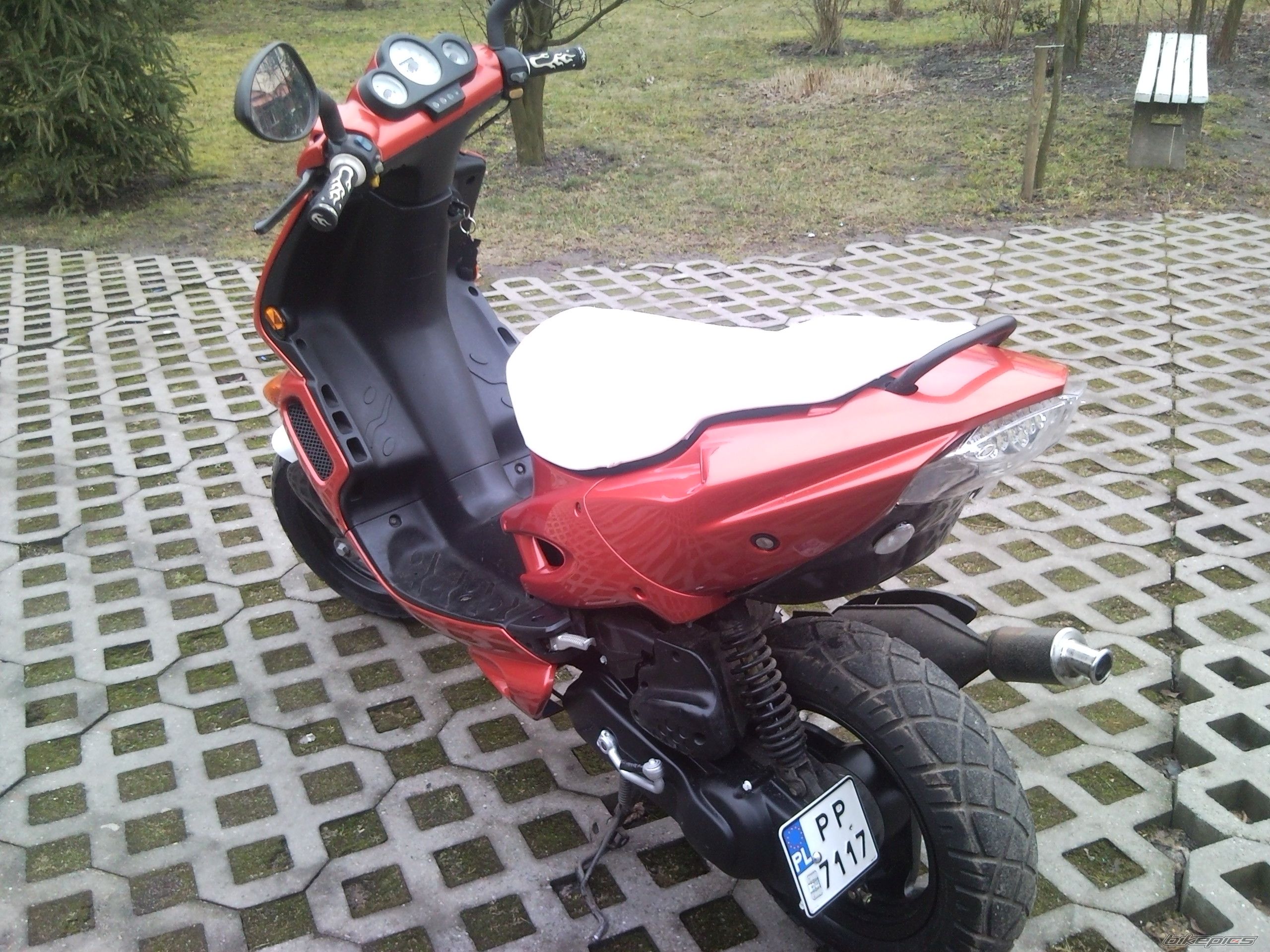 Bike Photo 1589225