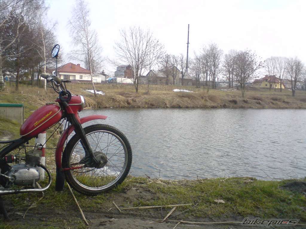 Photo 1589352
