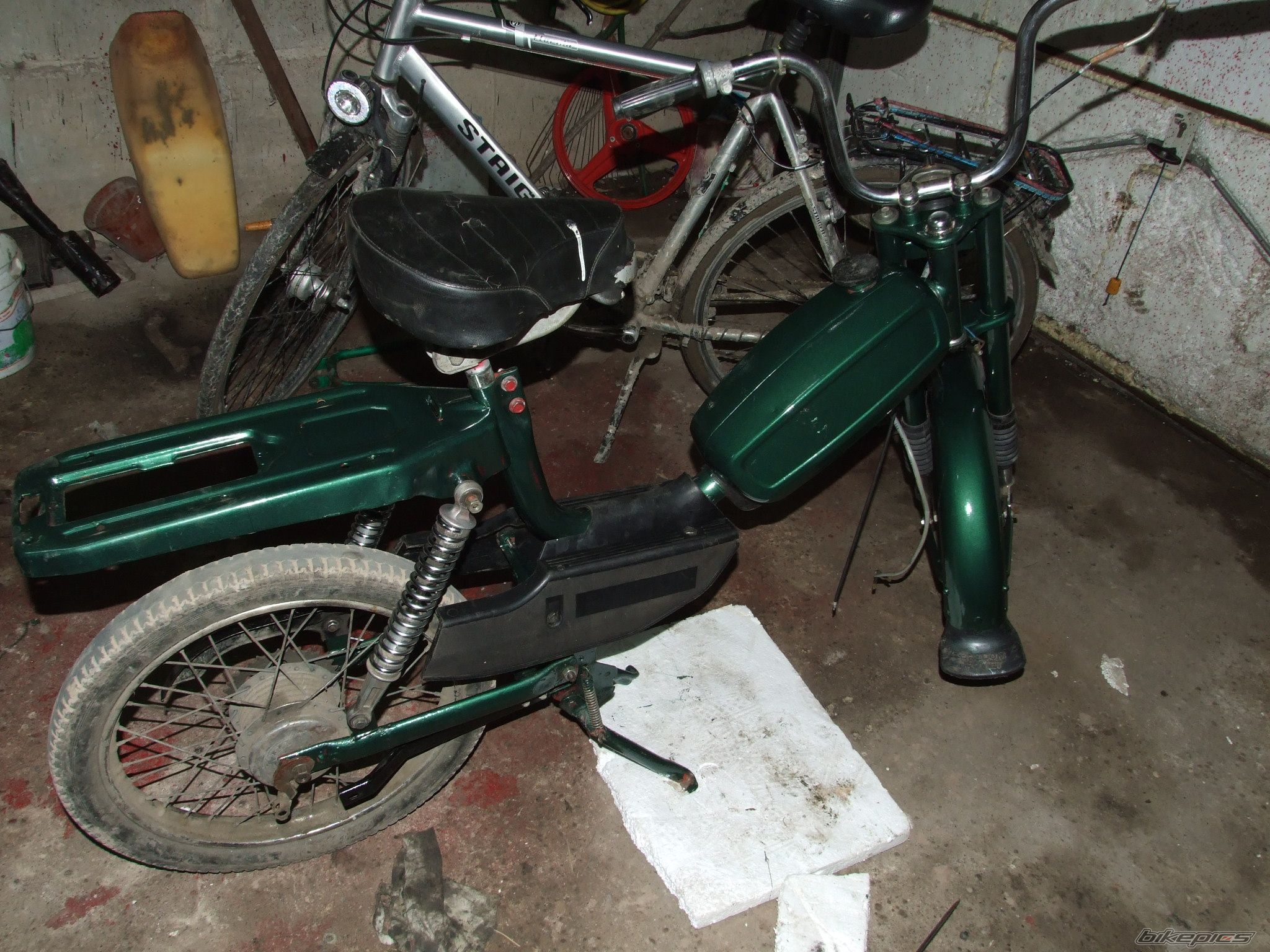 Photo 1589464