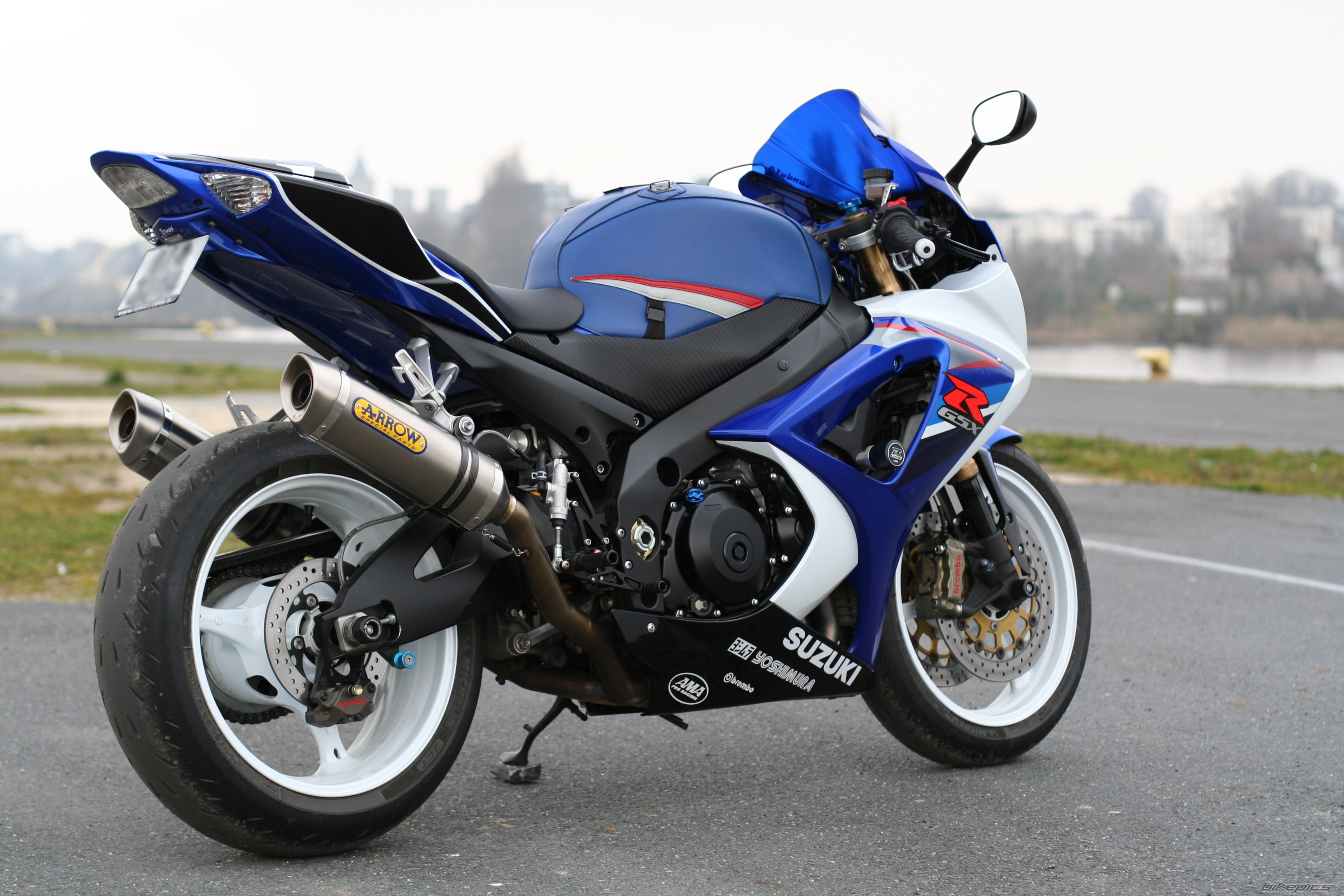 Bike Photo 1589473