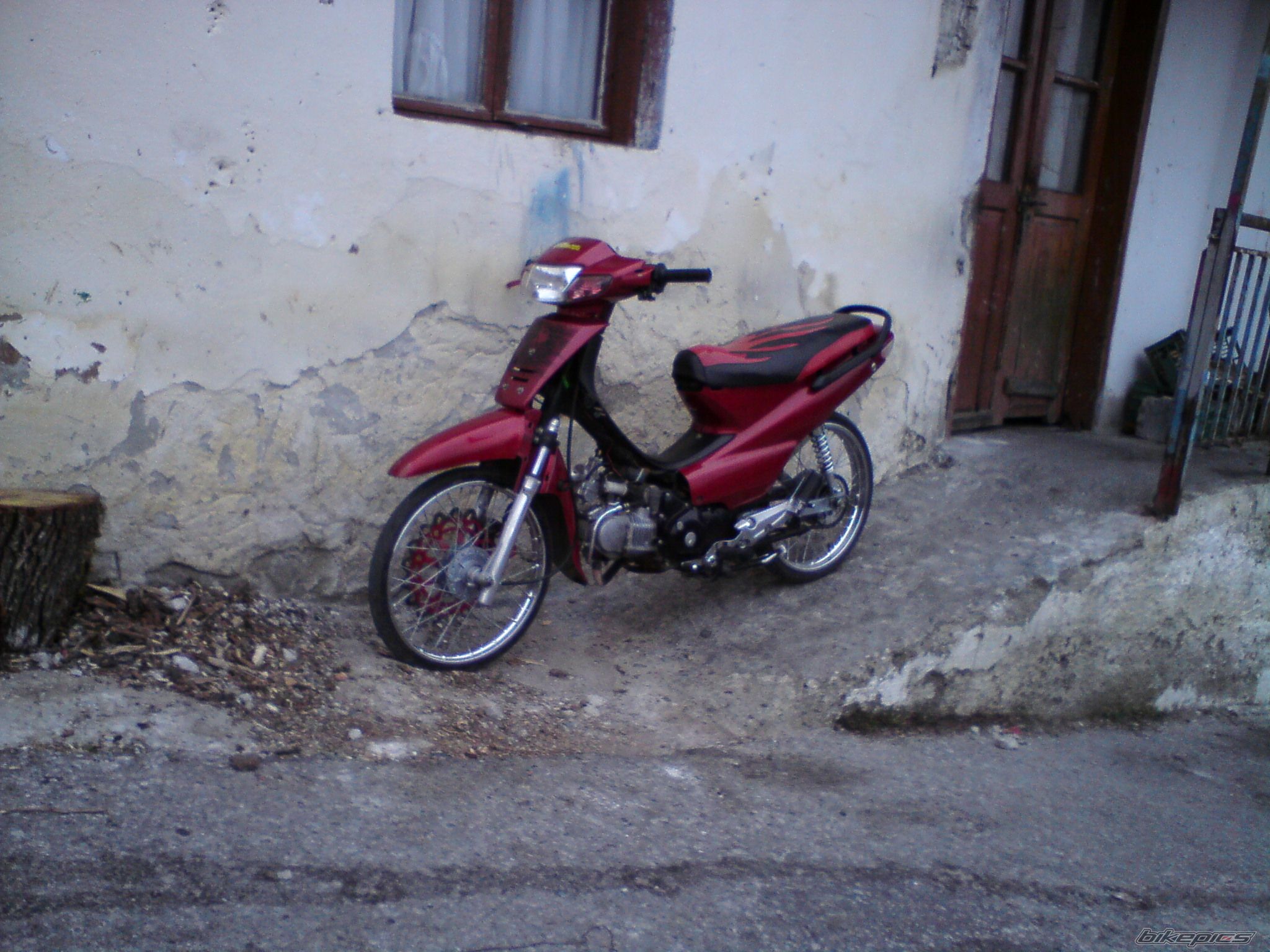 Photo 1589489