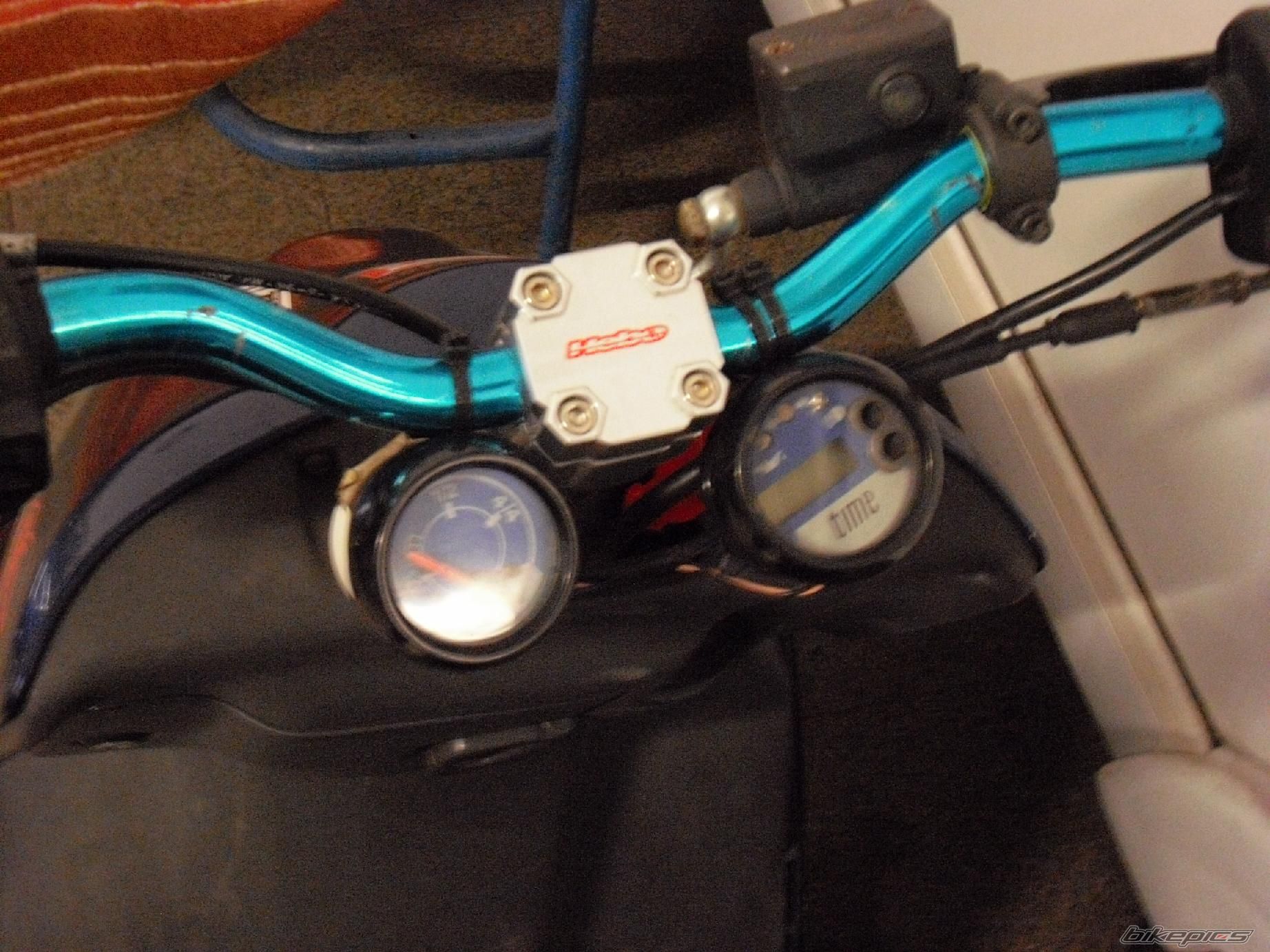 Photo 1589609