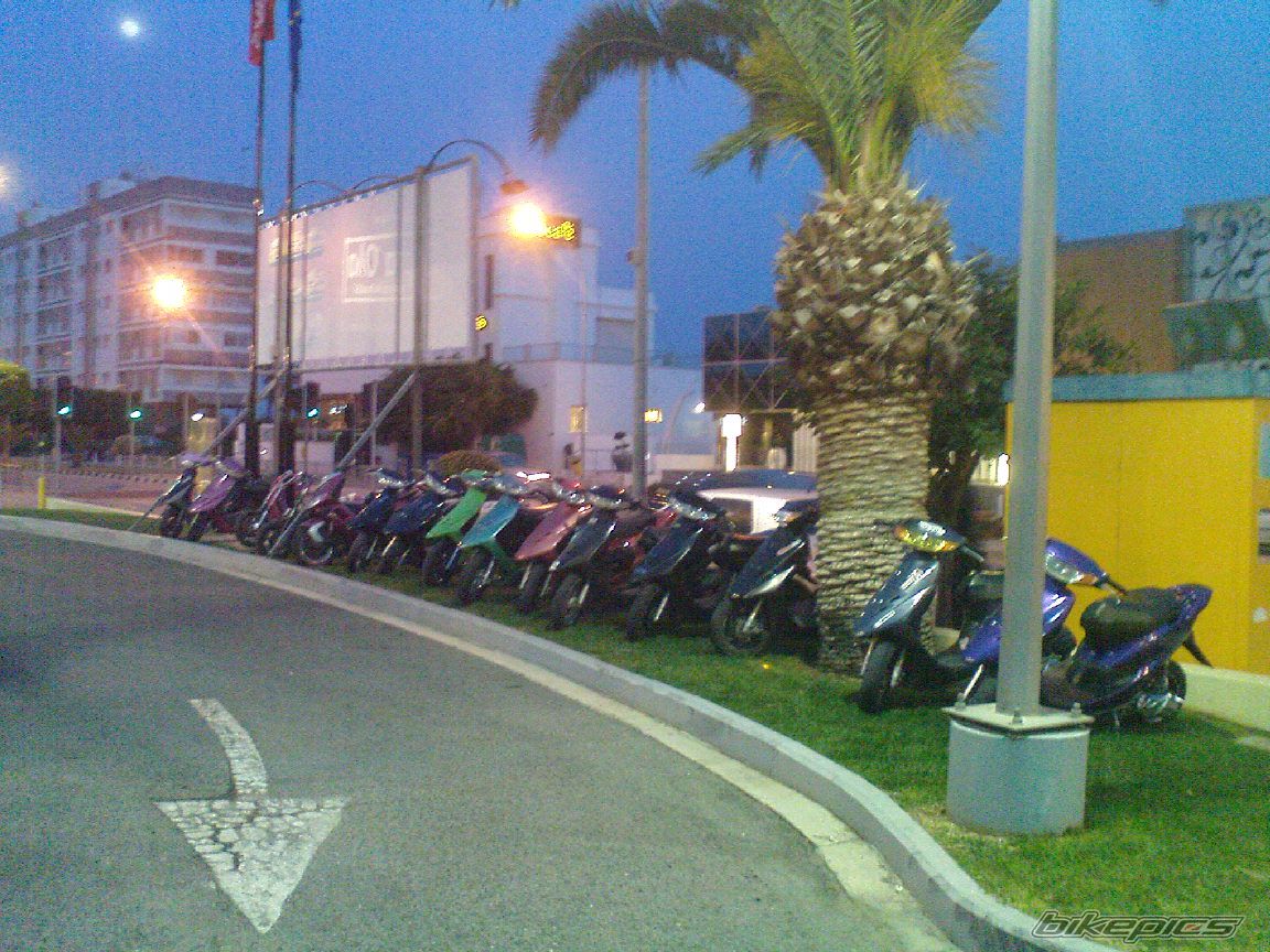 Photo 1589698