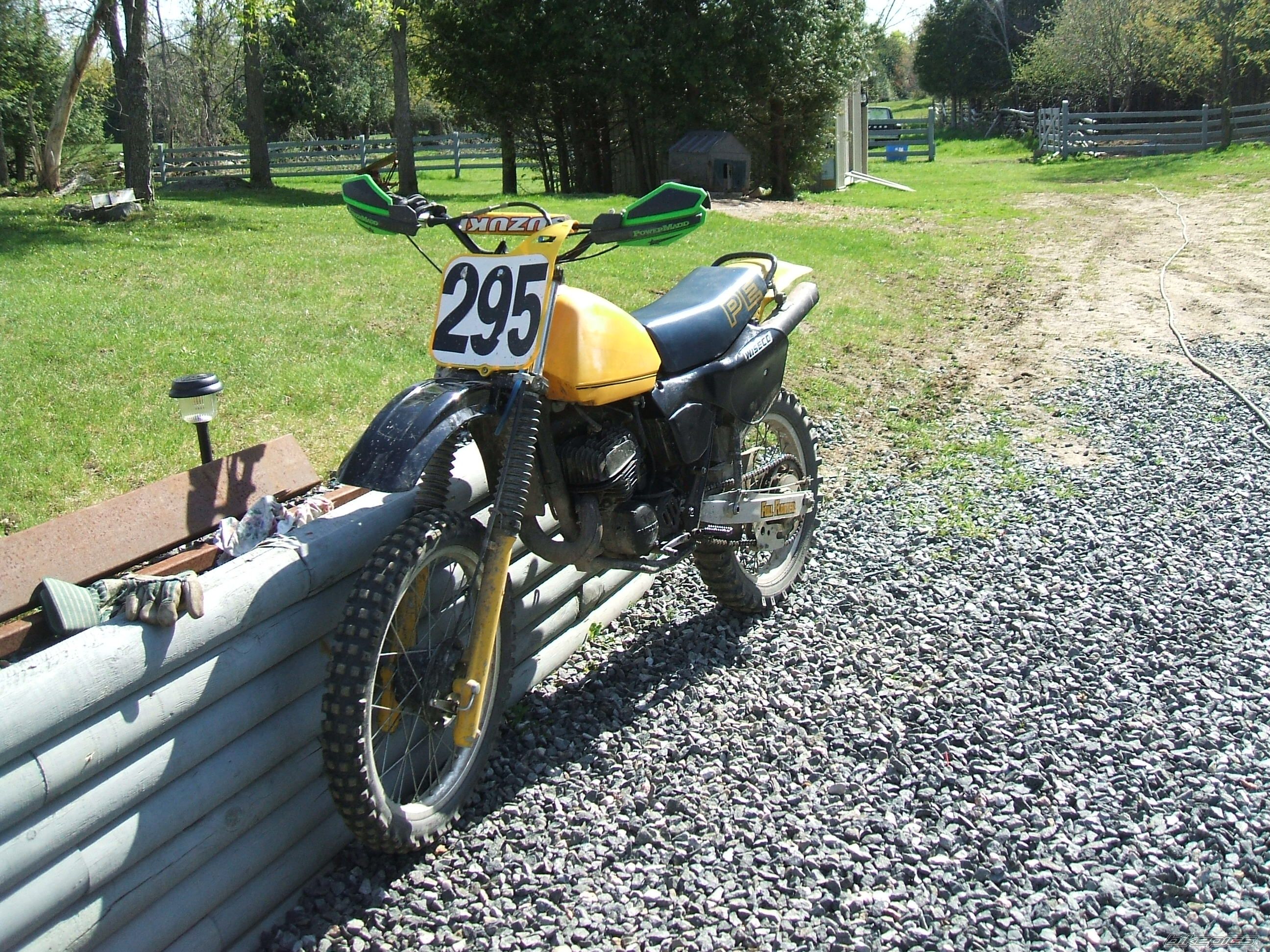 Photo 1589771