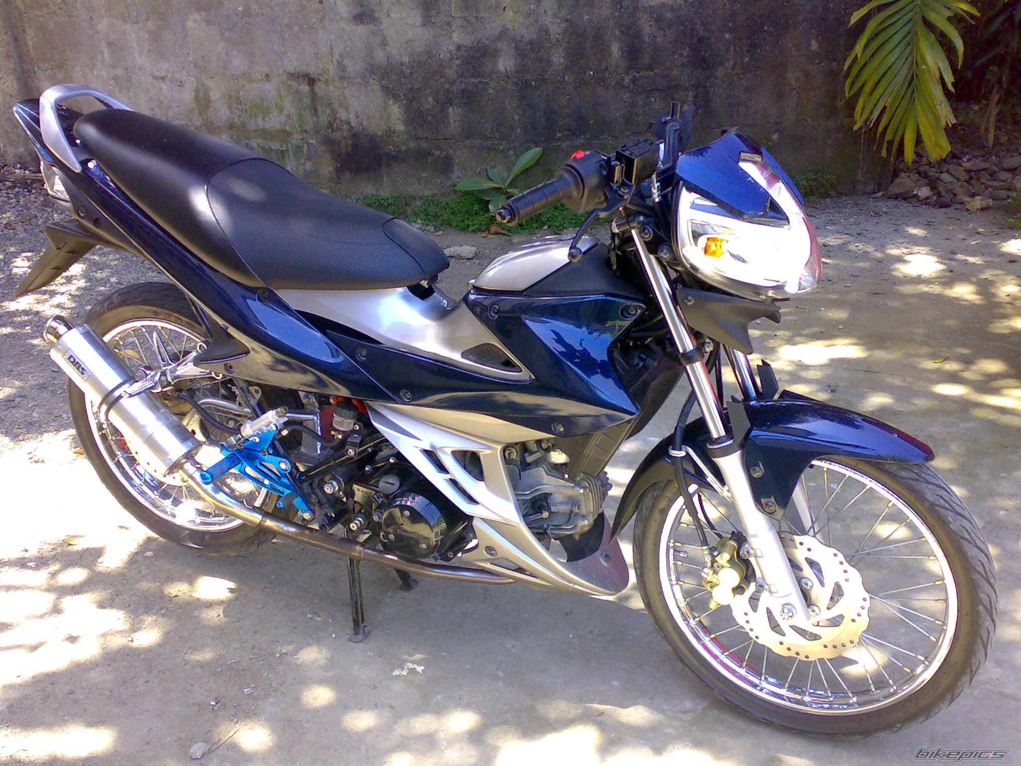Bike Photo 1589852