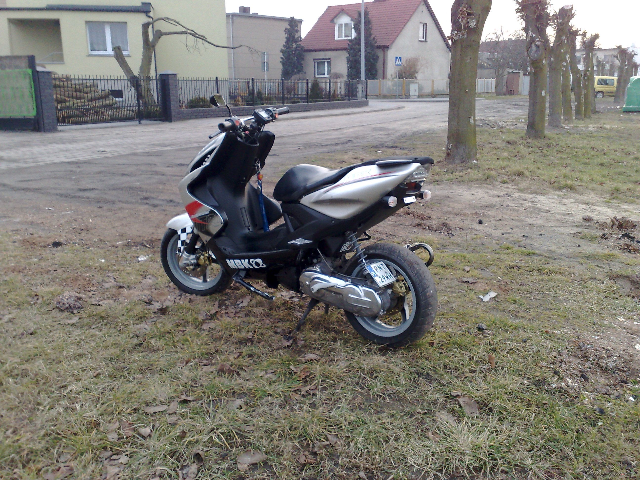 Photo 1590341