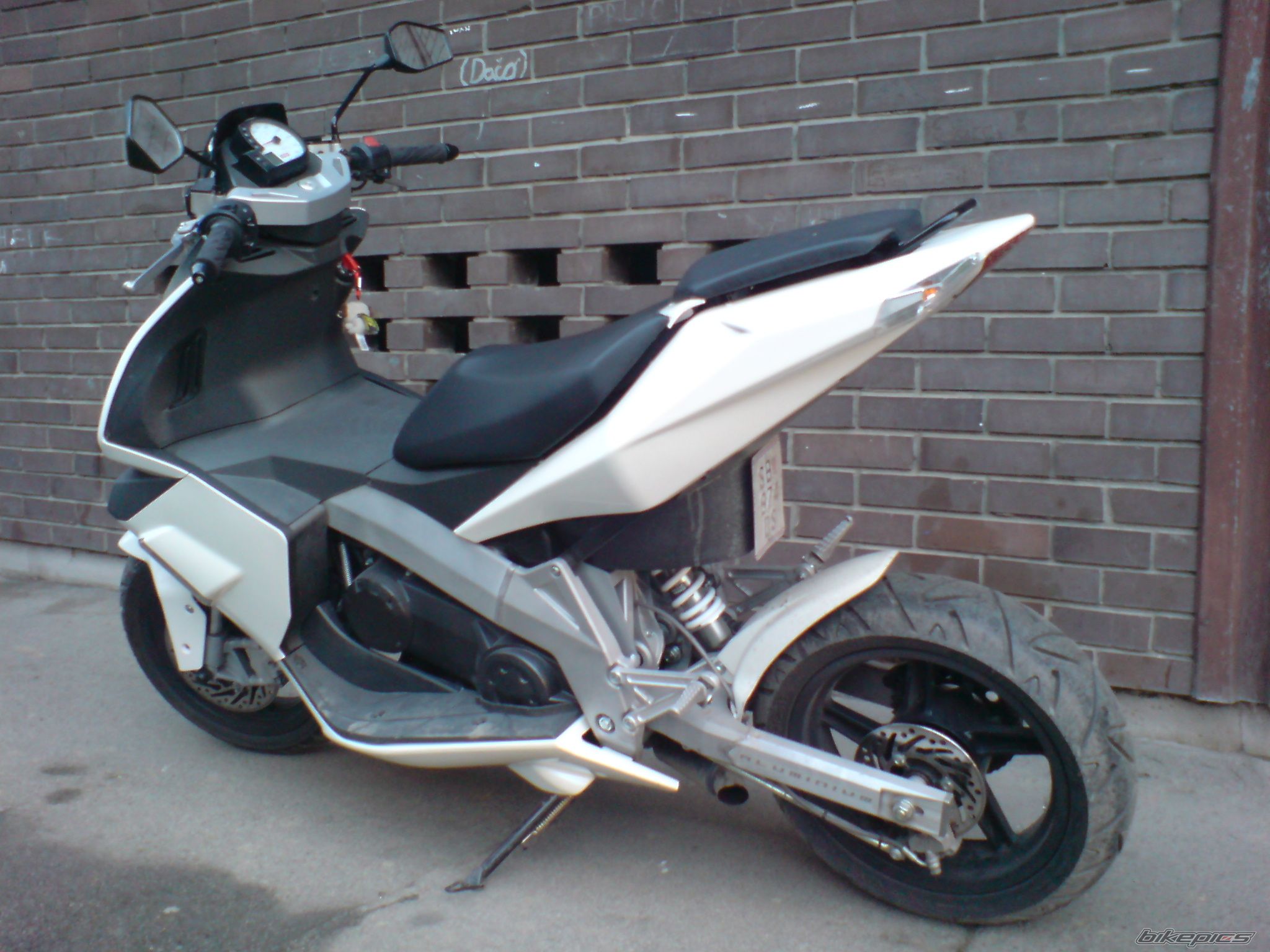 Photo 1590389