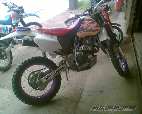 Photo 1590941