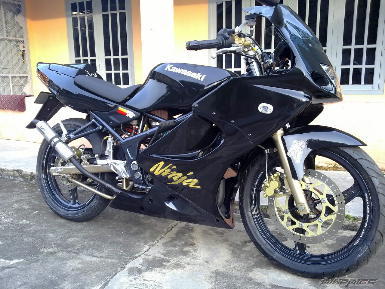 Photo 1591323