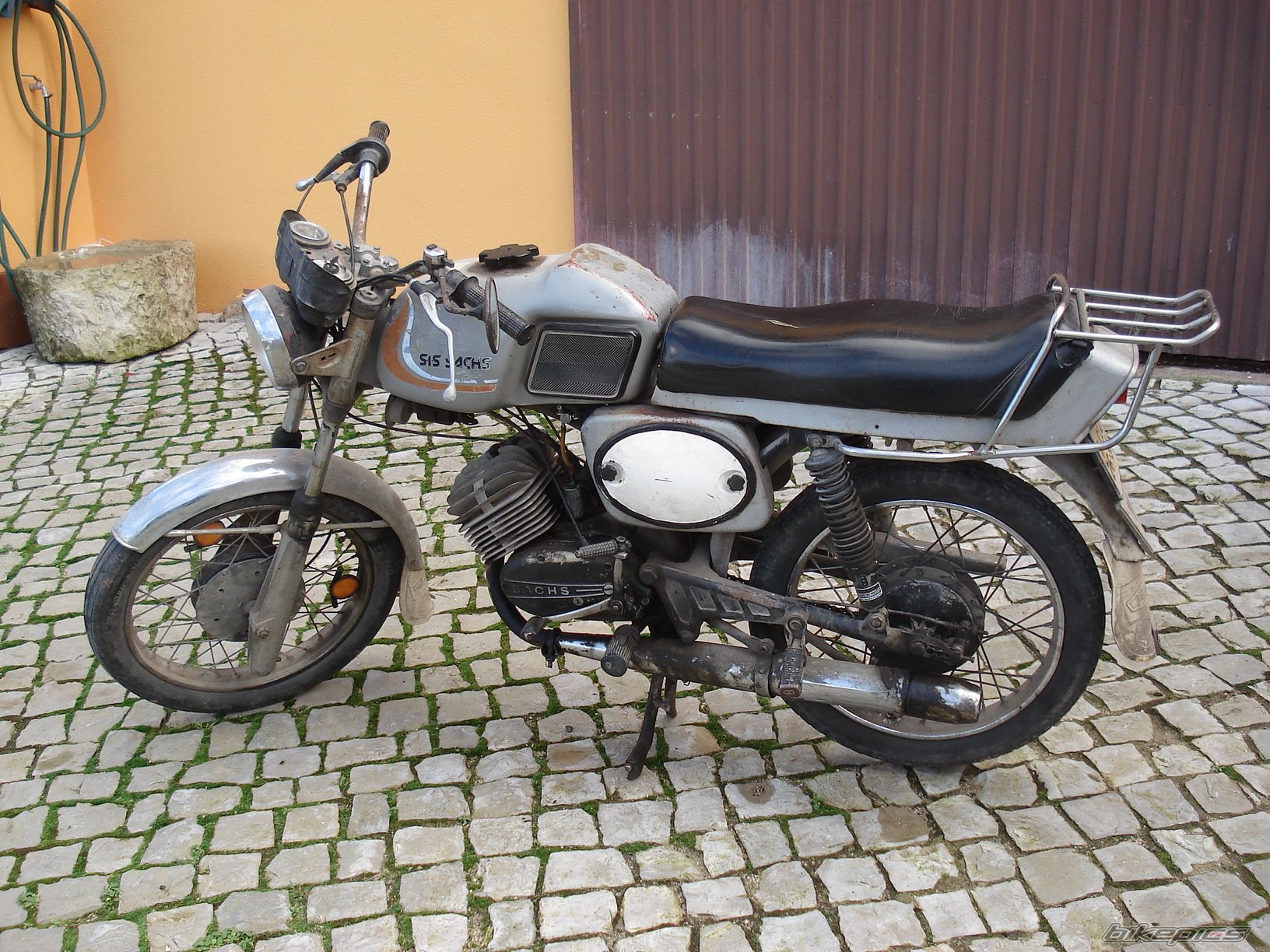 Photo 1591416