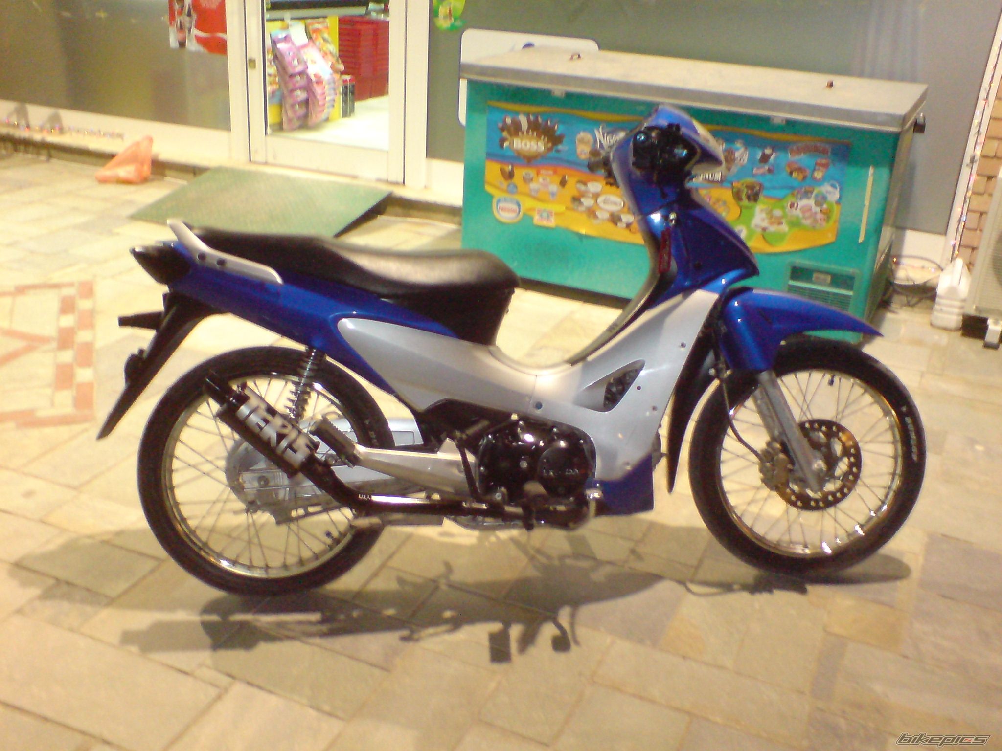 Photo 1591453