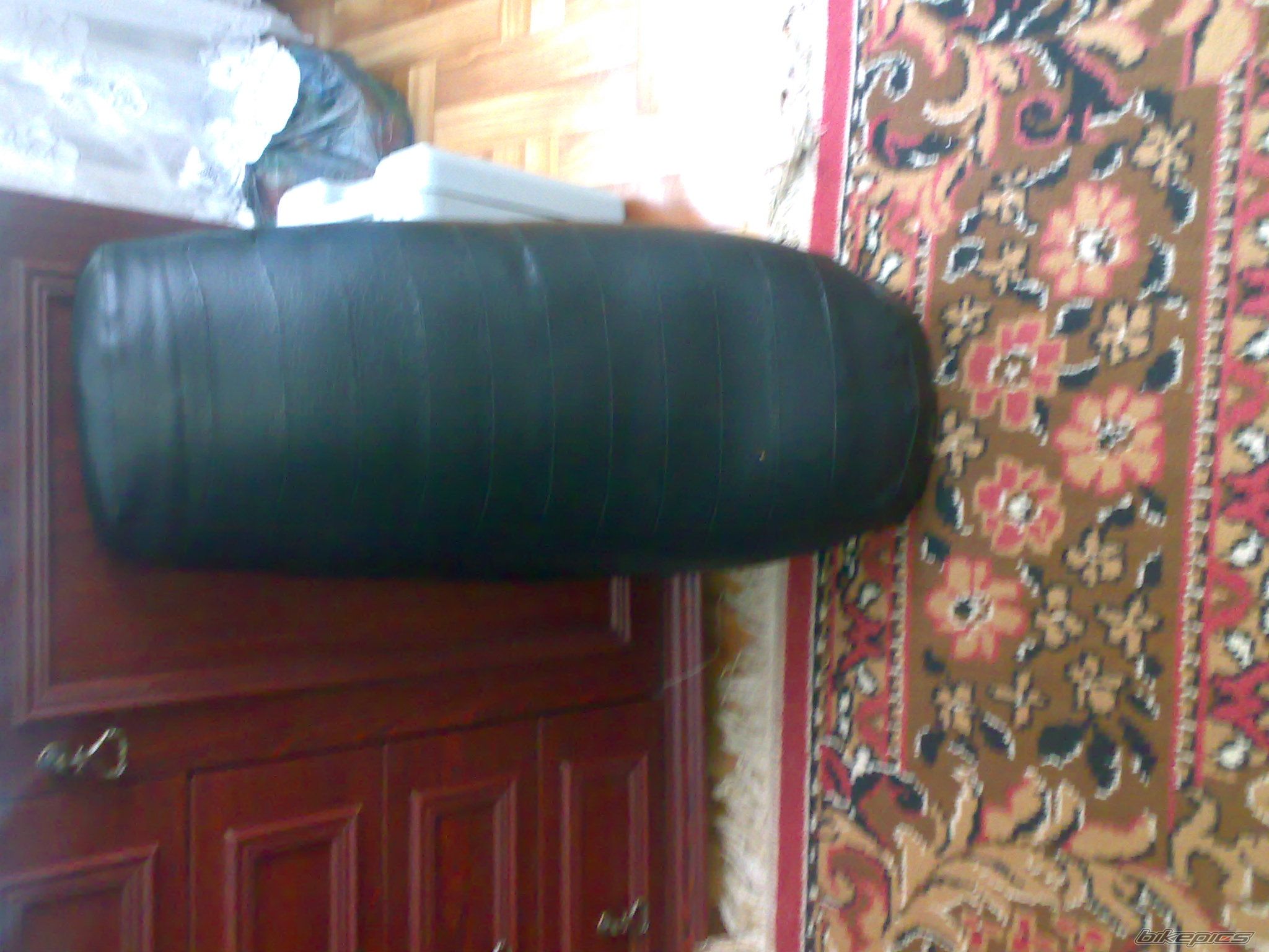 Photo 1591676