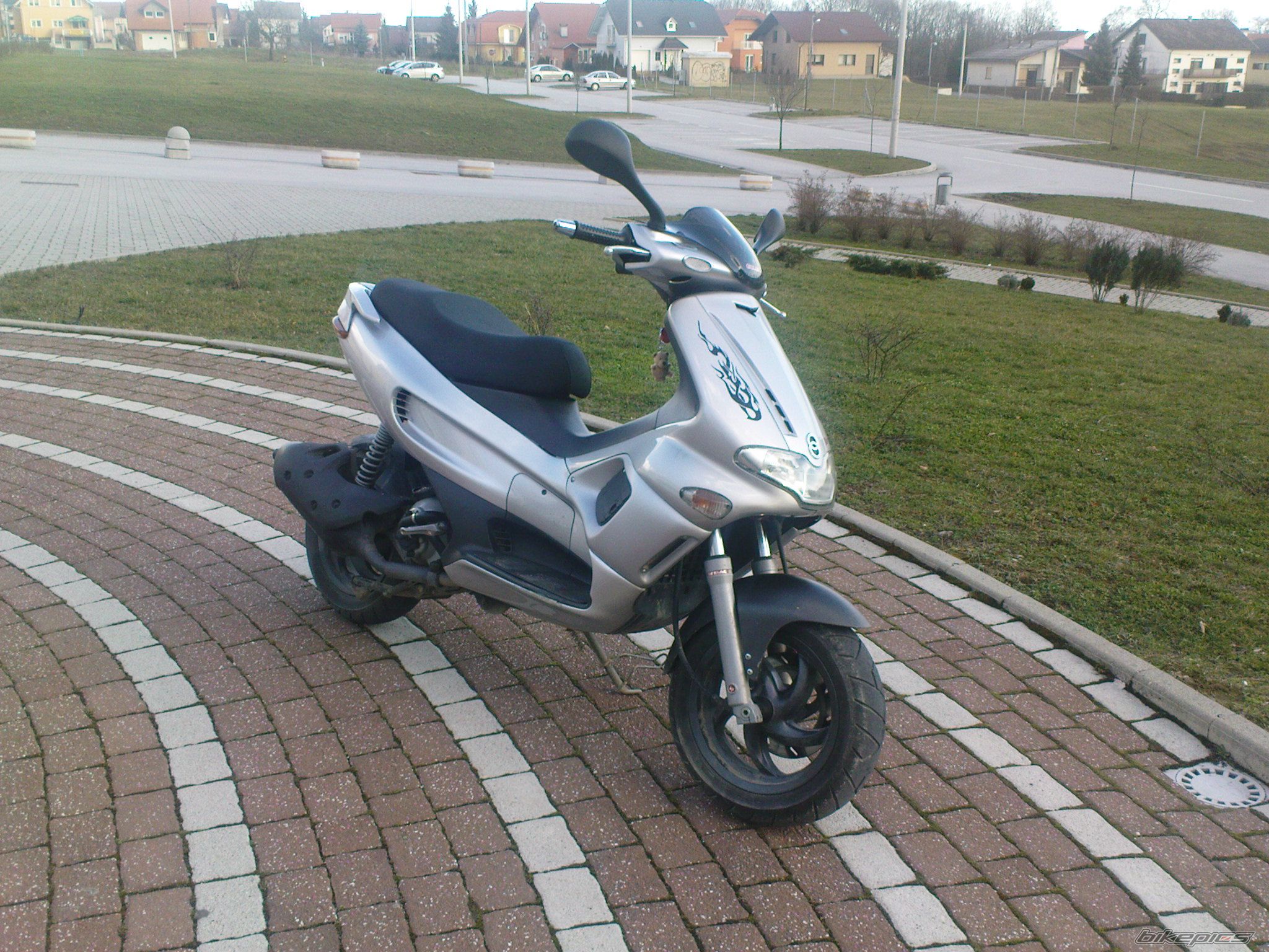 Photo 1591695