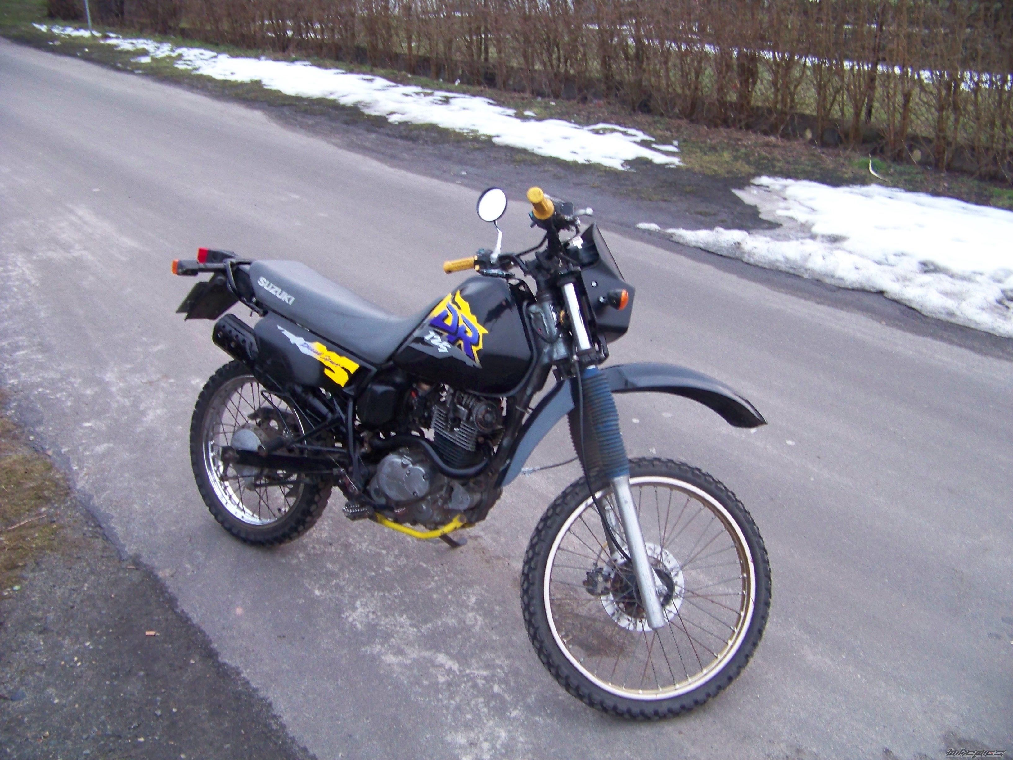 Photo 1591854