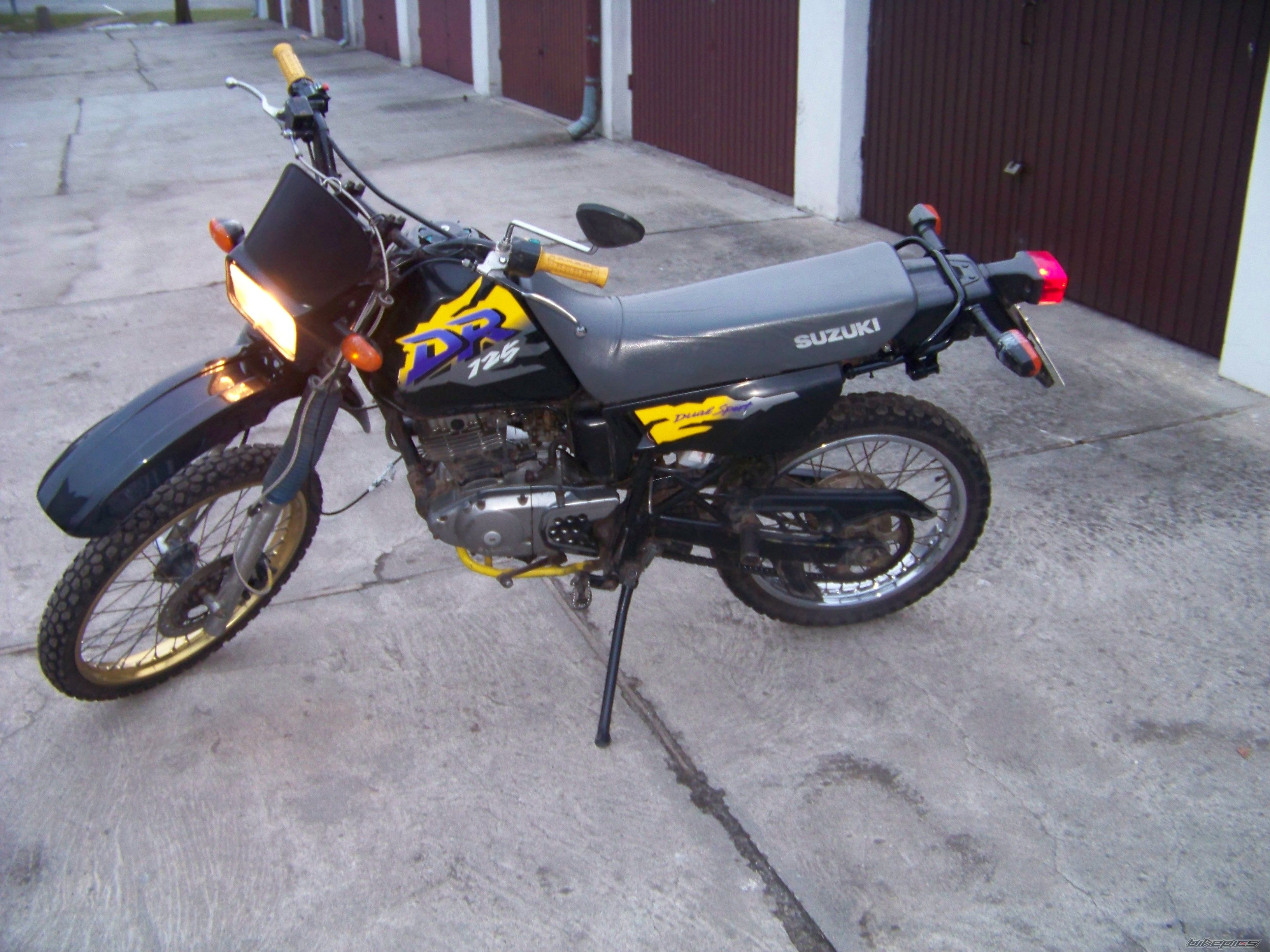 Photo 1591863