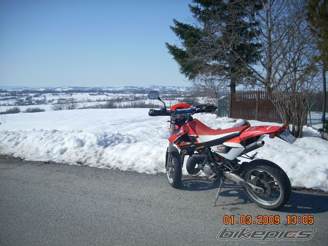 Photo 1591903