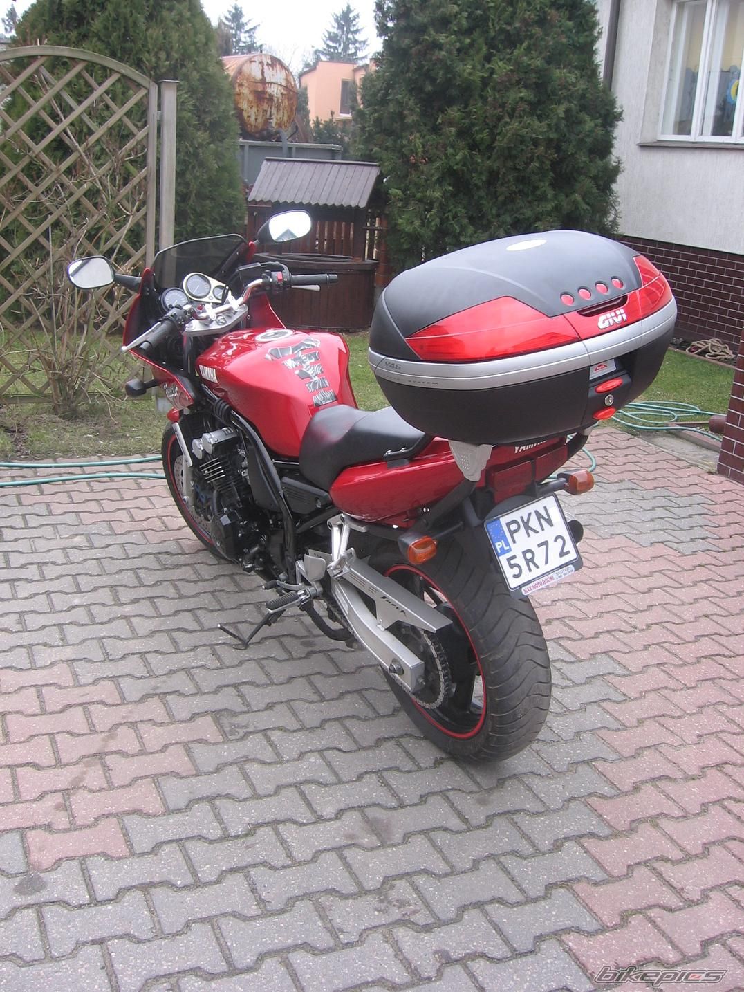 Photo 1592003