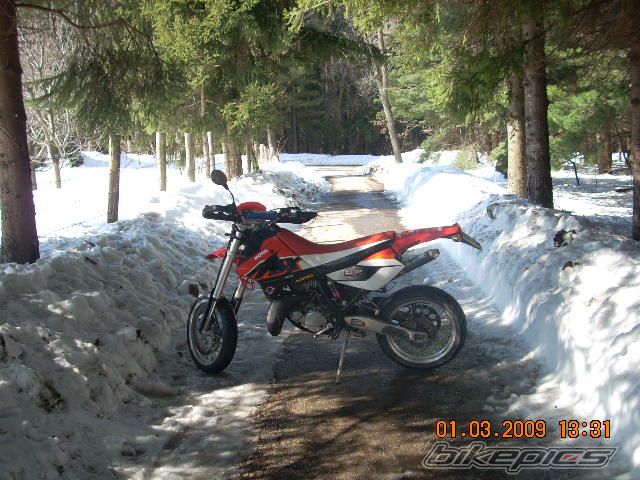 Photo 1592041