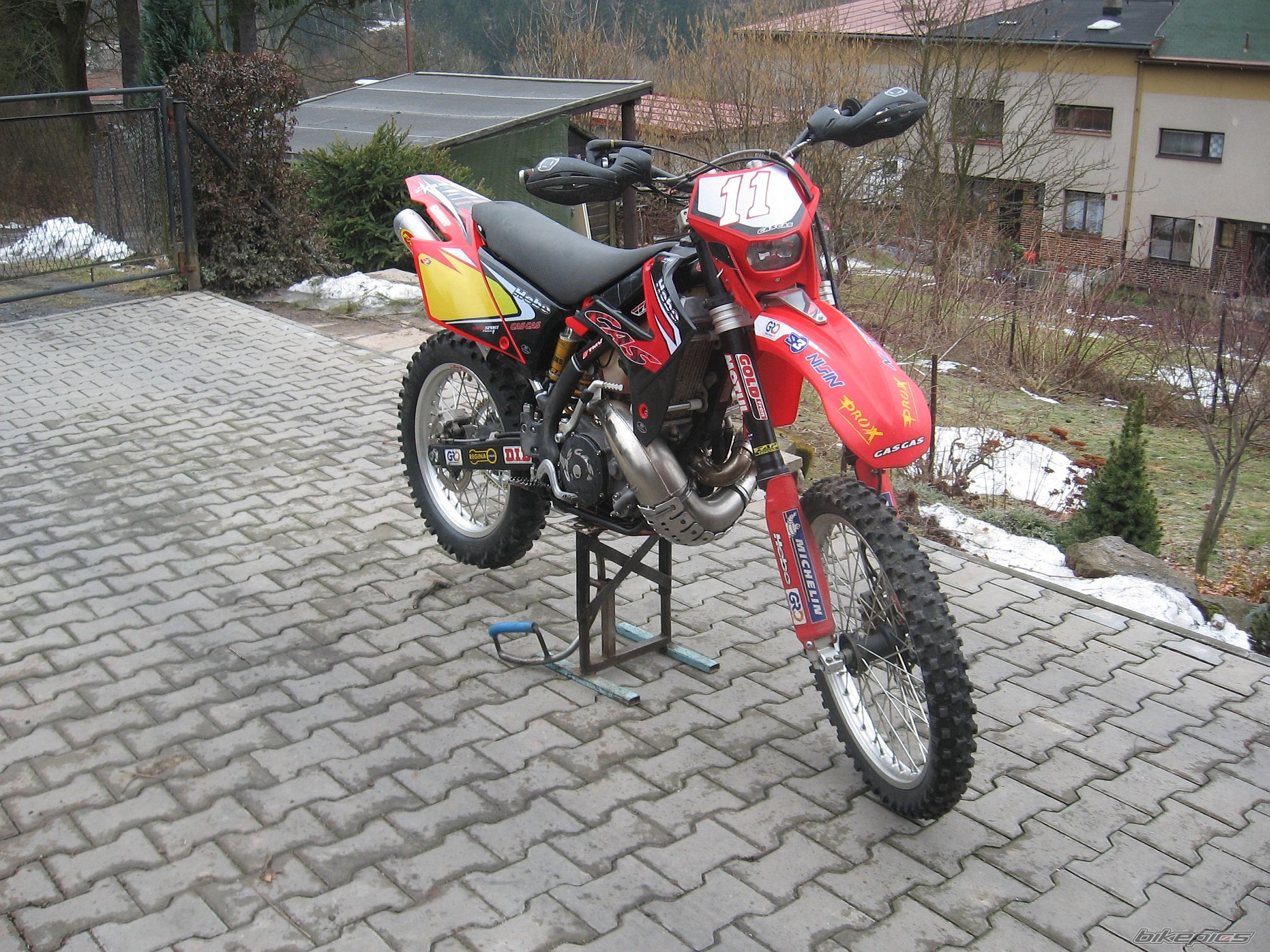 Photo 1592077