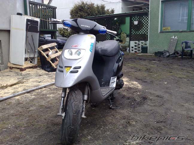 Photo 1592206