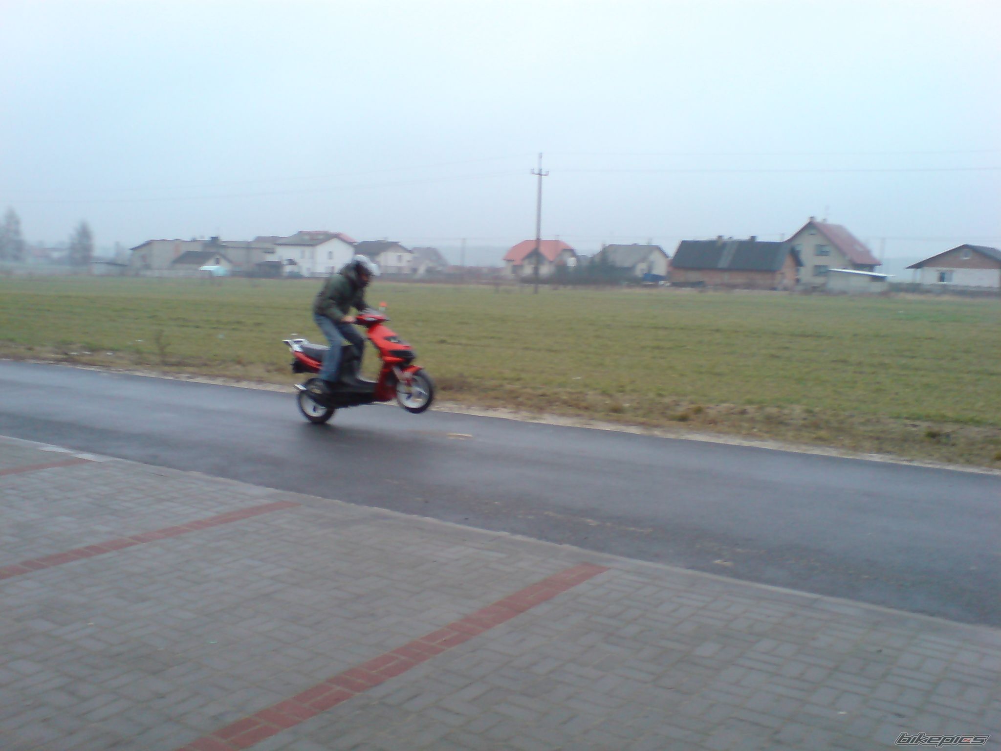 Photo 1592258