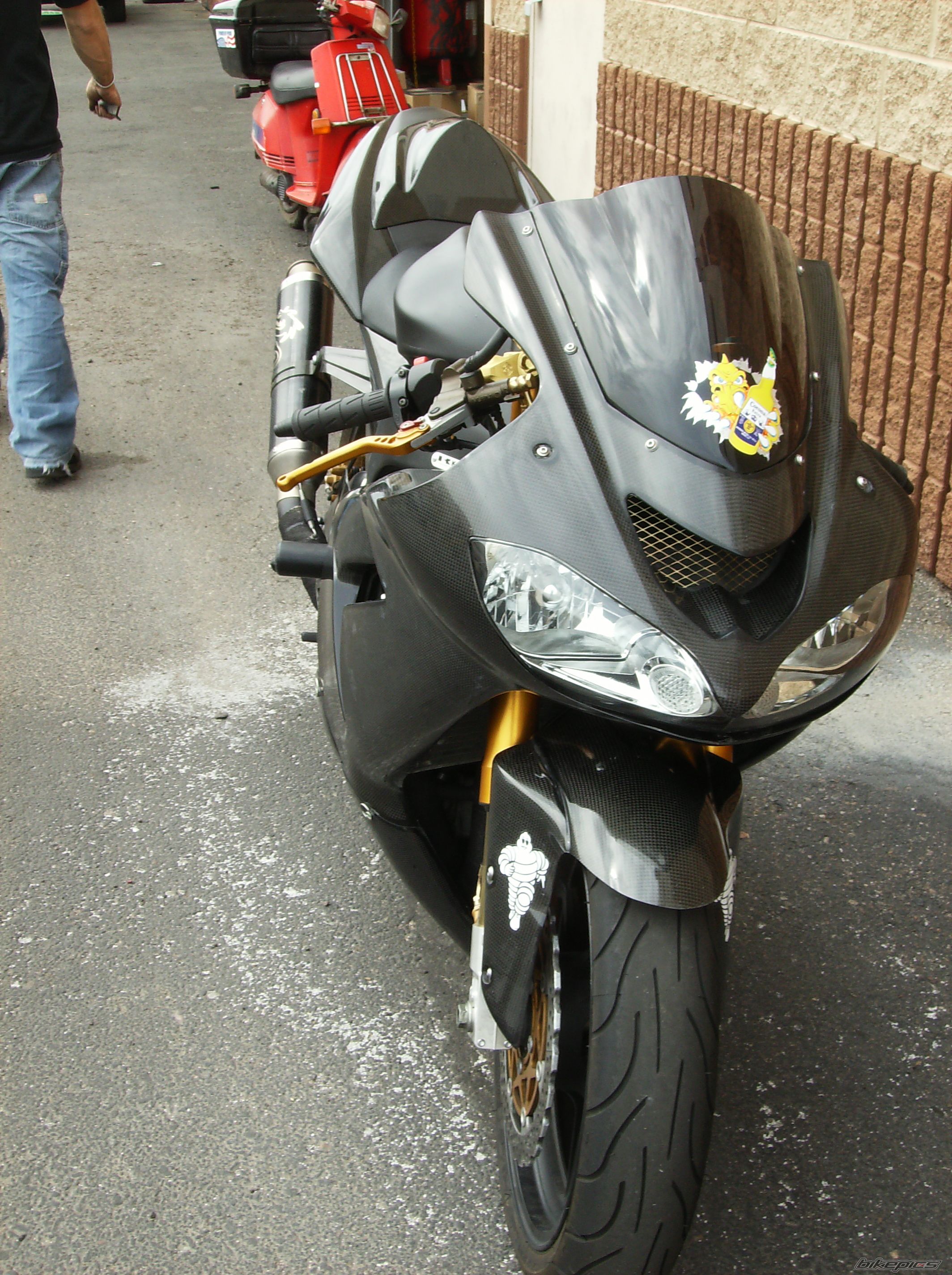 Photo 1592281