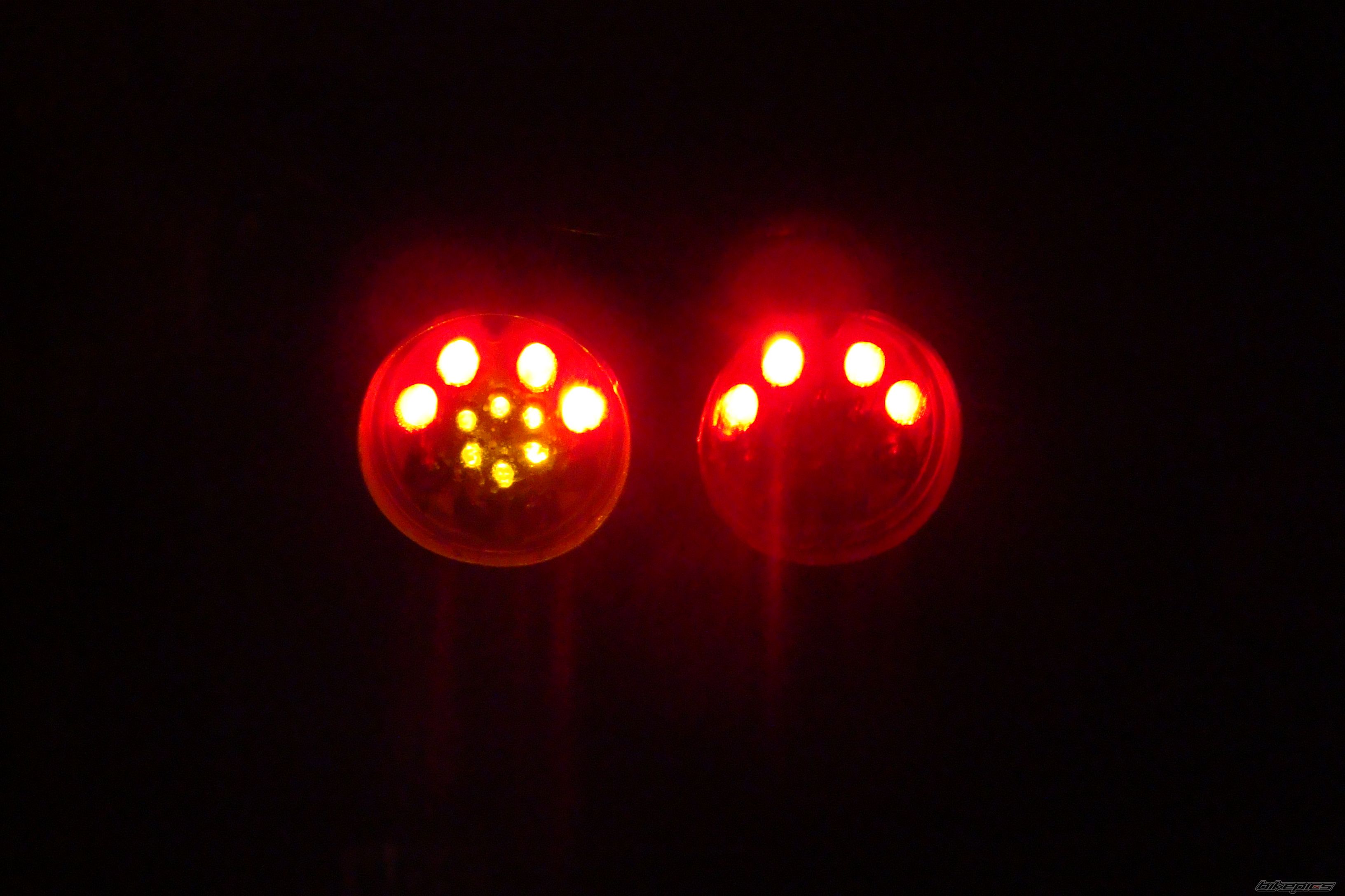 Photo 1592506