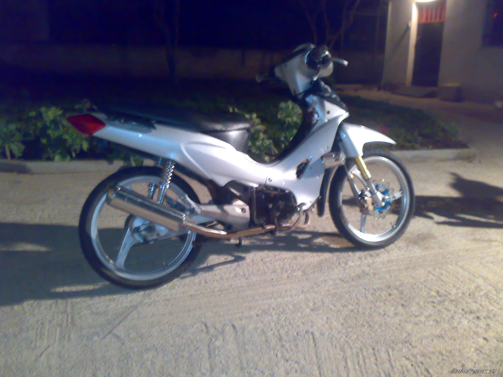 Bike Photo 1592590
