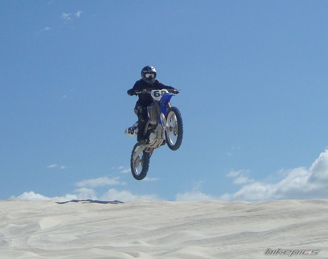 Photo 1592714