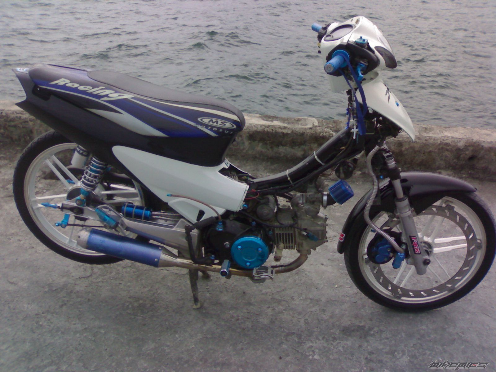 Bike Photo 1592796