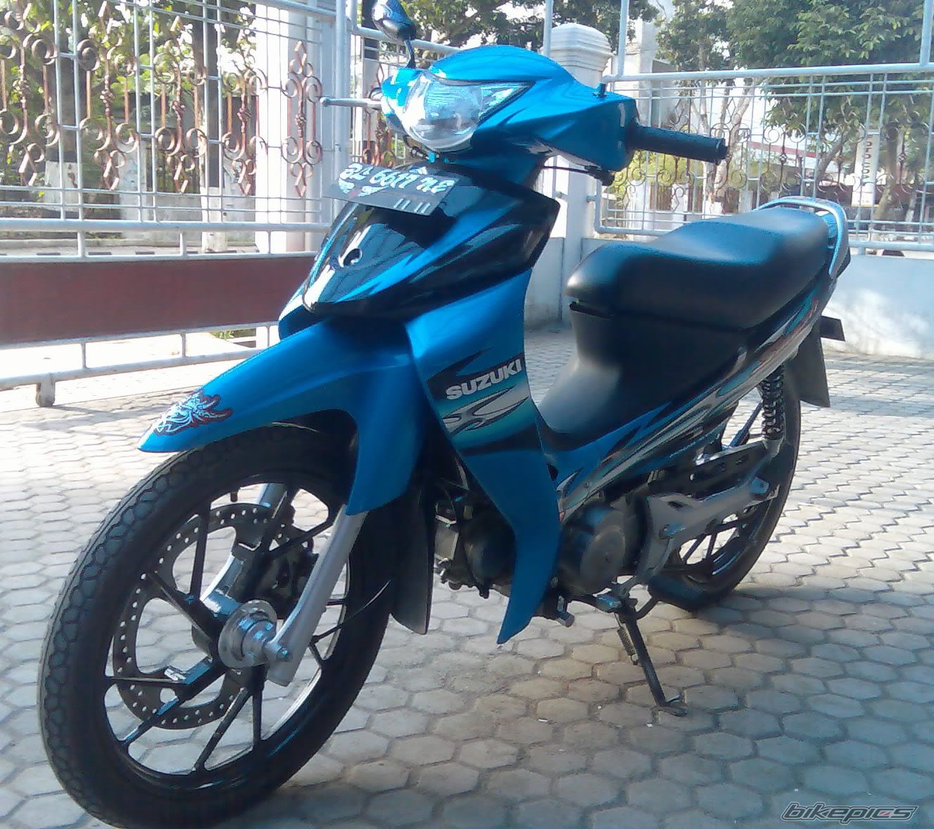 Photo 1592915
