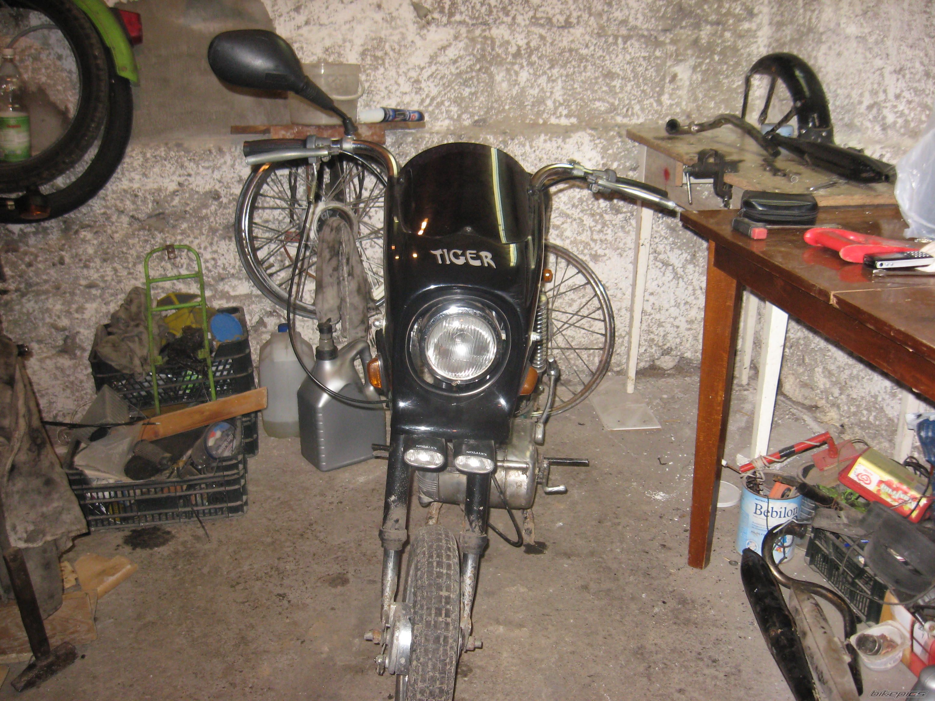 Photo 1592930