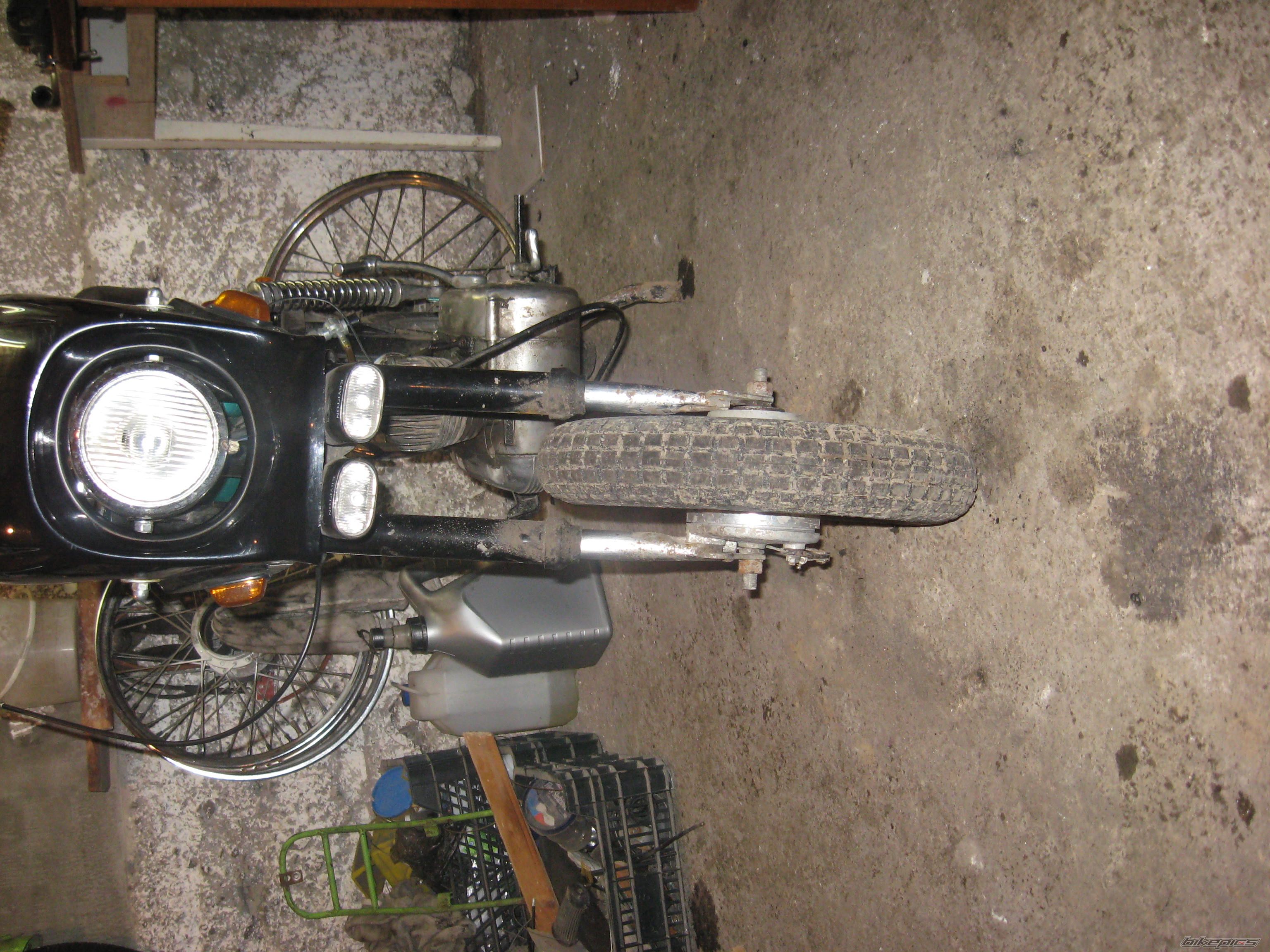 Photo 1592932