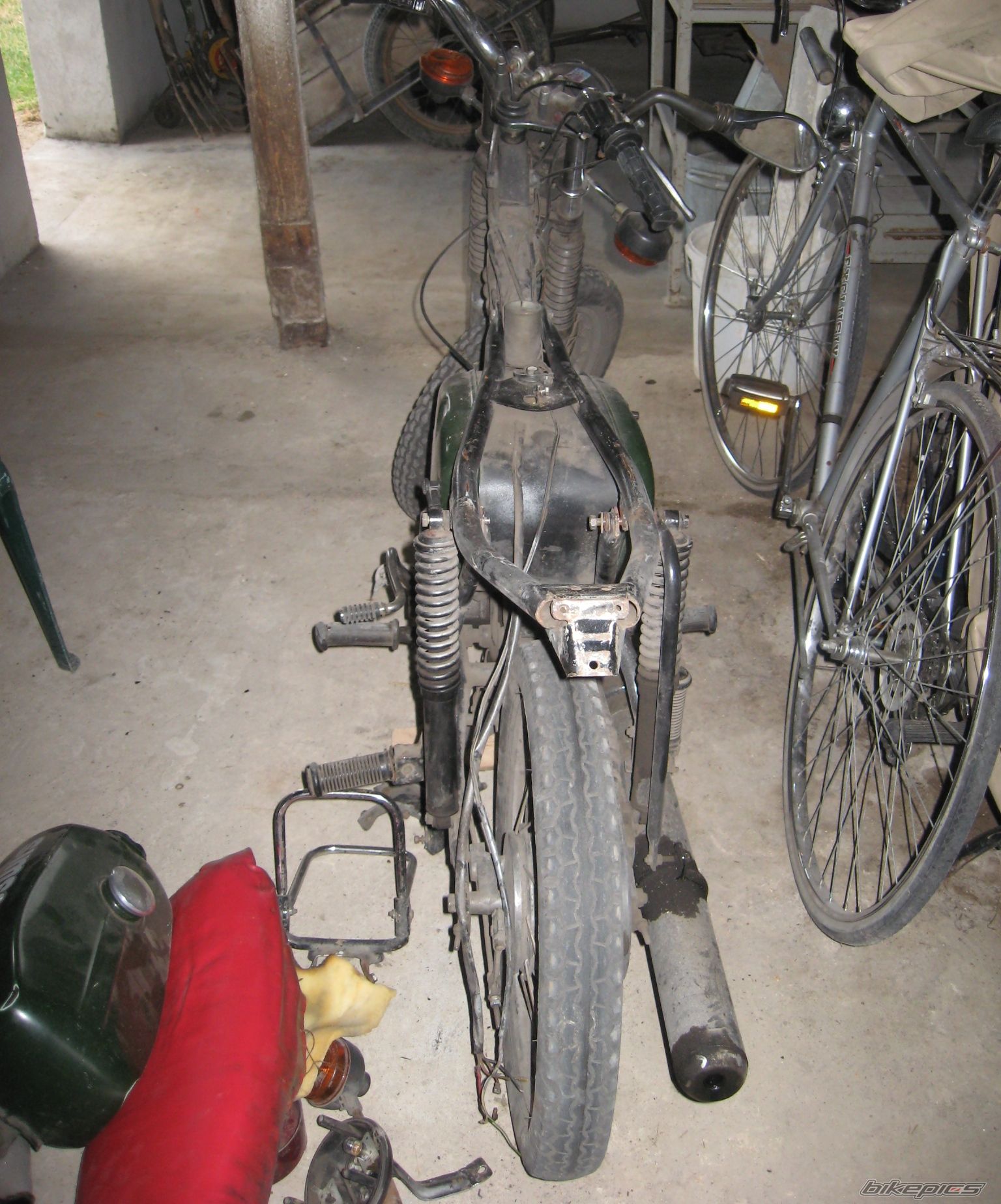 Photo 1592988