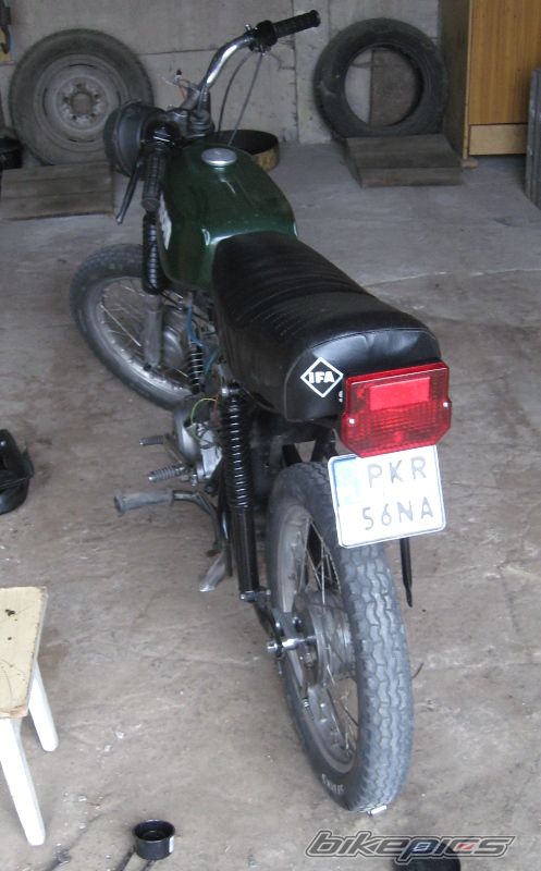 Photo 1593009