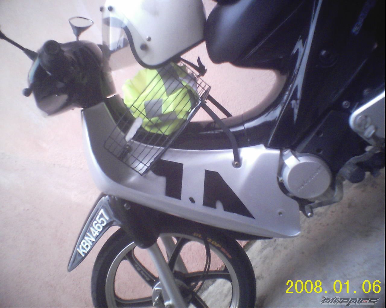 Photo 1593198