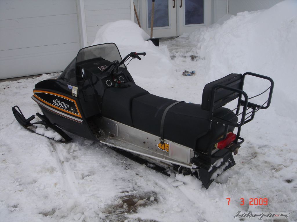Photo 1593212