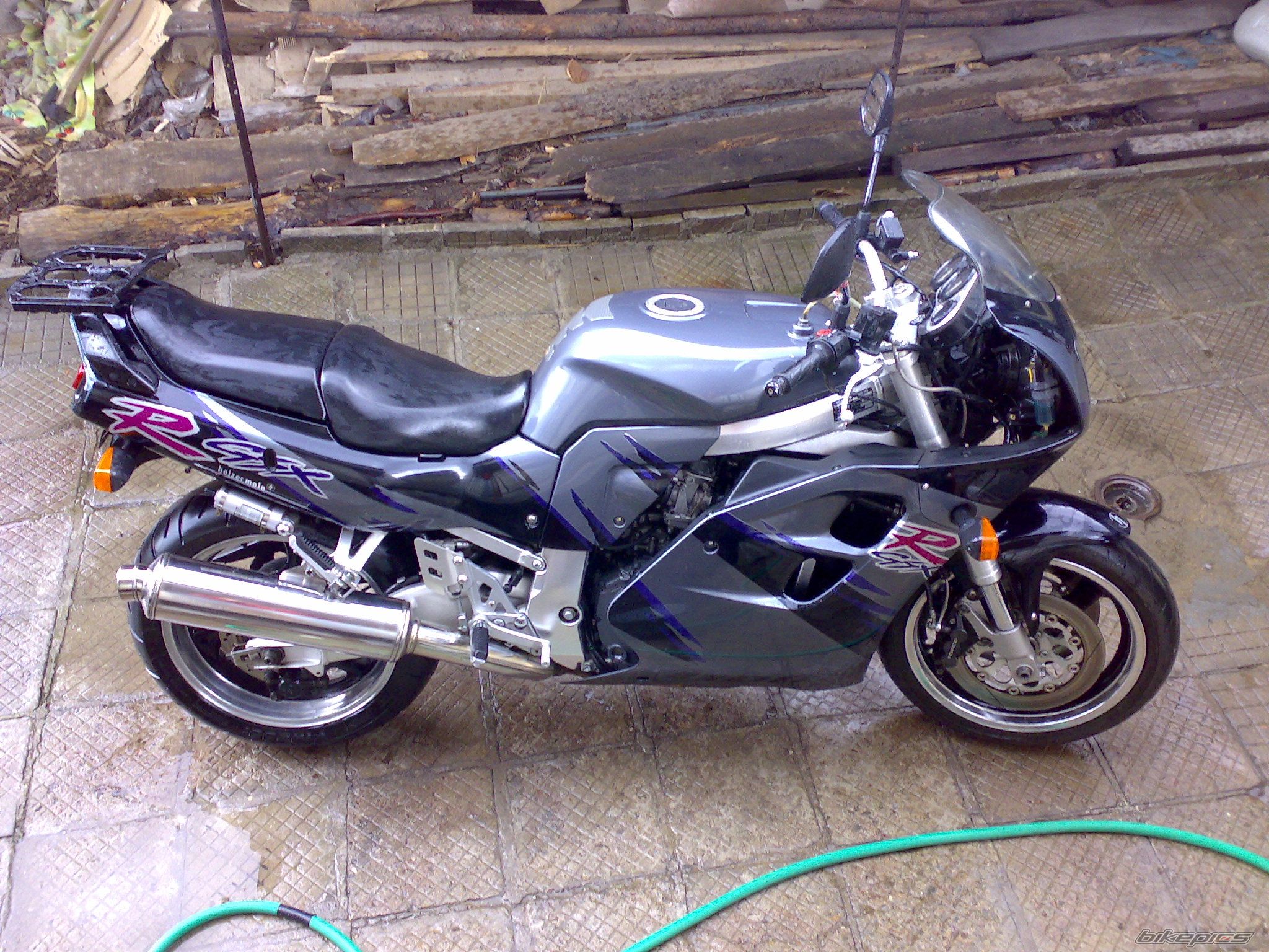 Photo 1593424