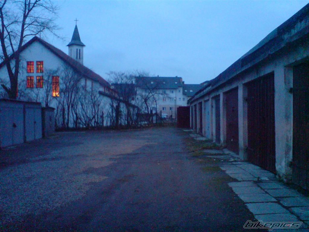 Photo 1593475