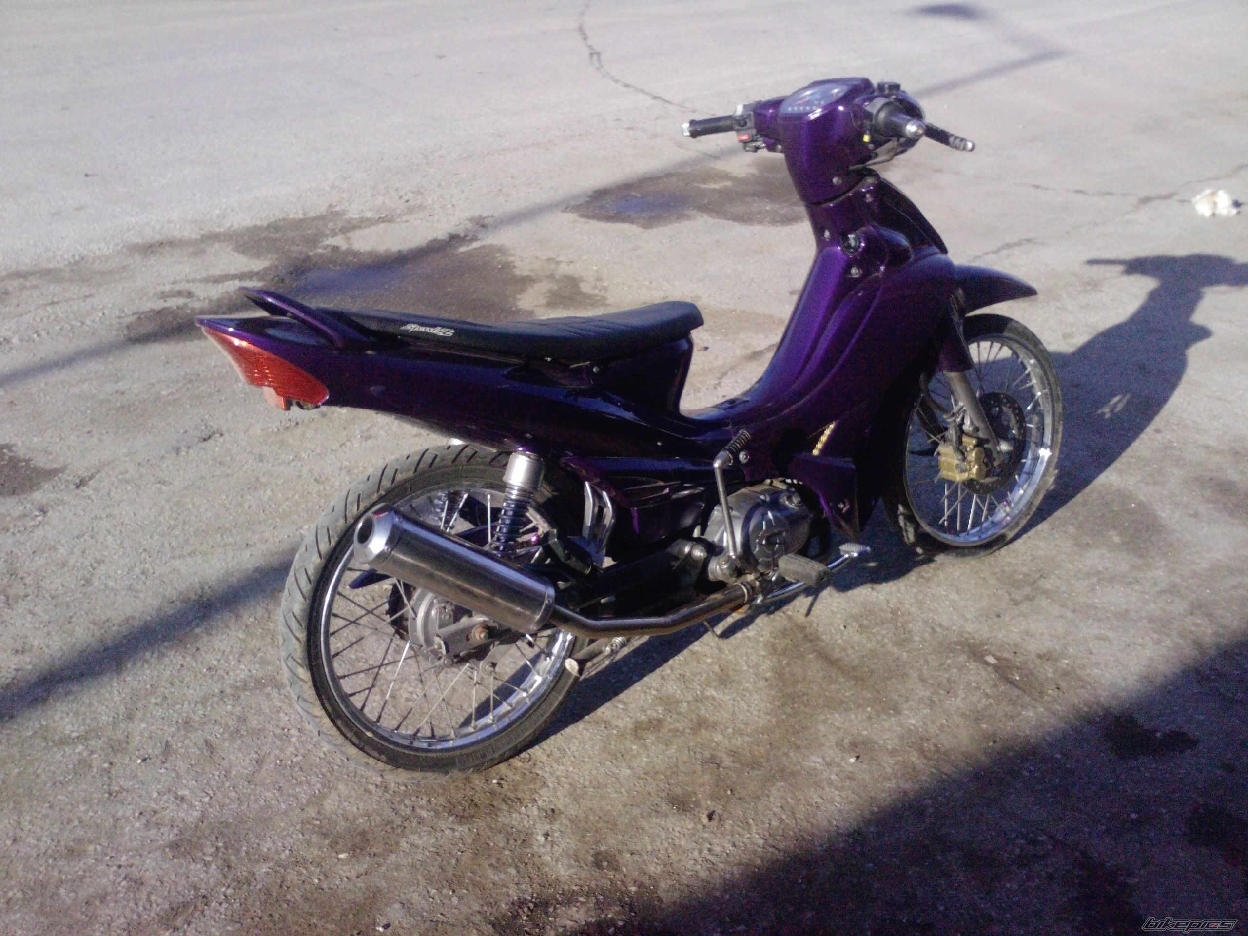 Photo 1593686