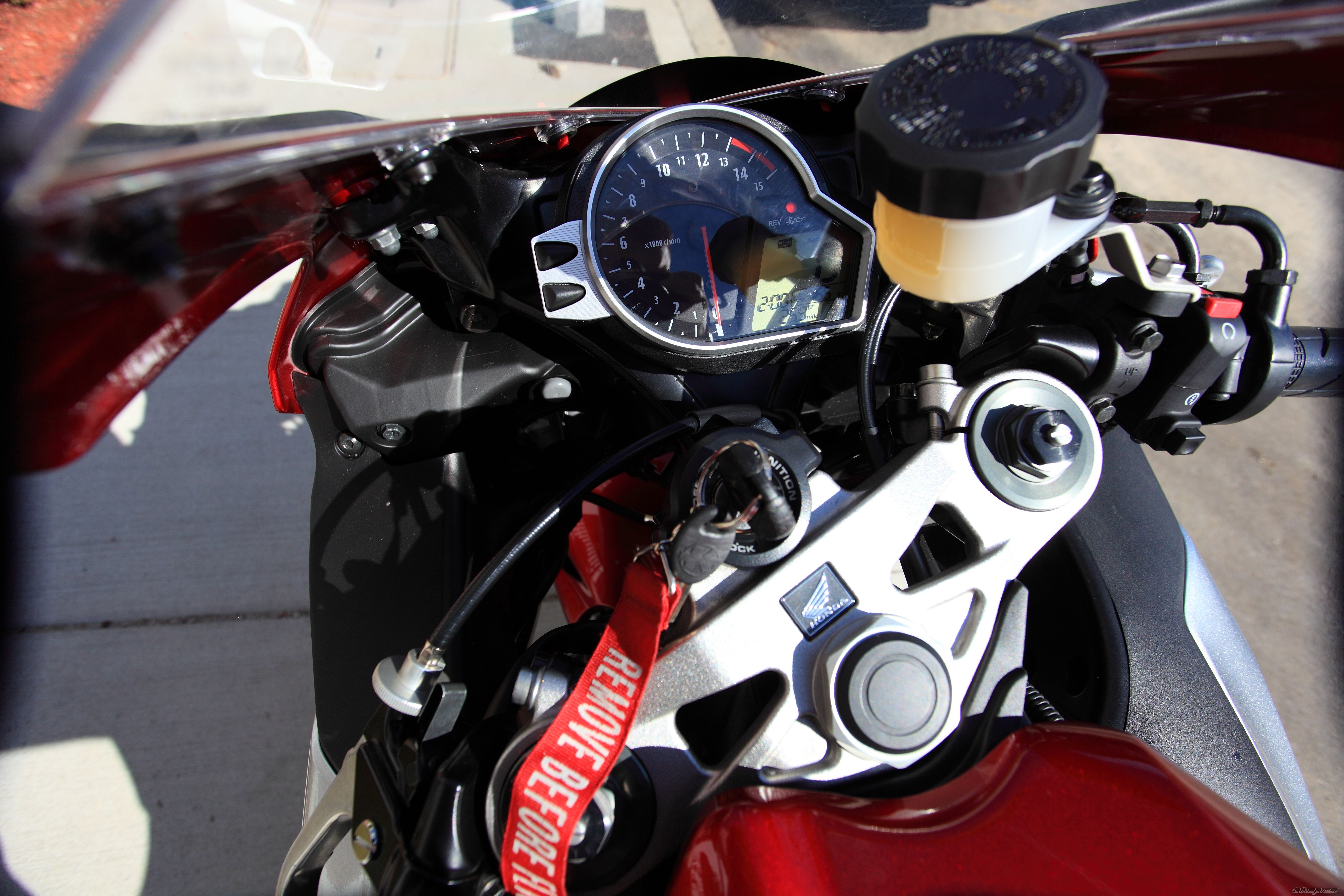 Bike Photo 1593696