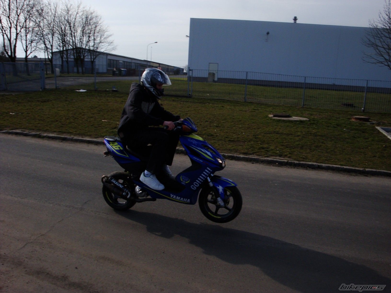 Photo 1593705