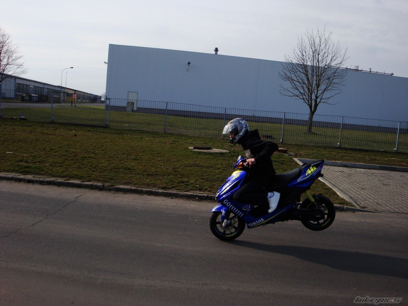 Photo 1593709